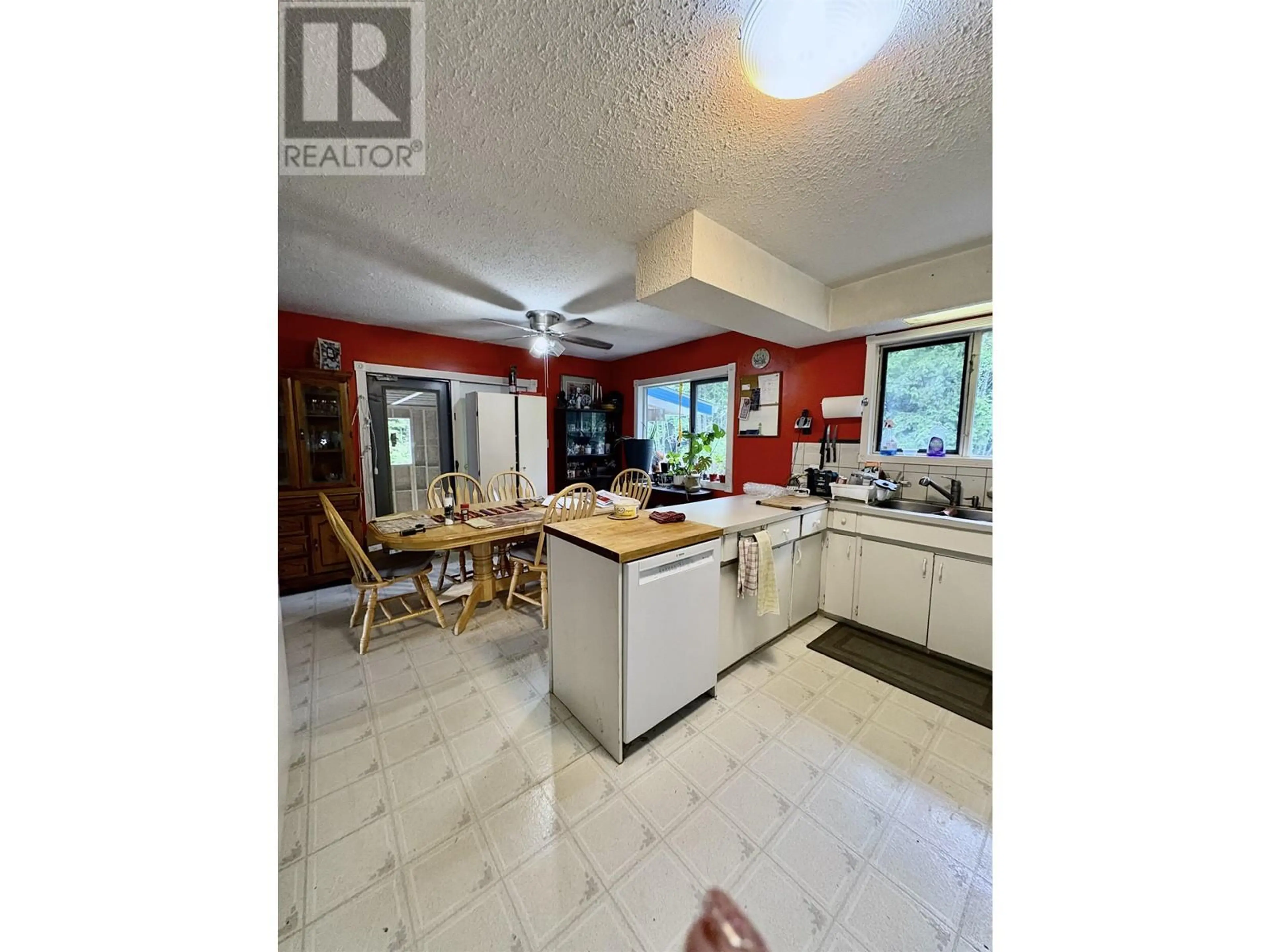 Property at 5380 CENTENNIAL DRIVE, Terrace, BC