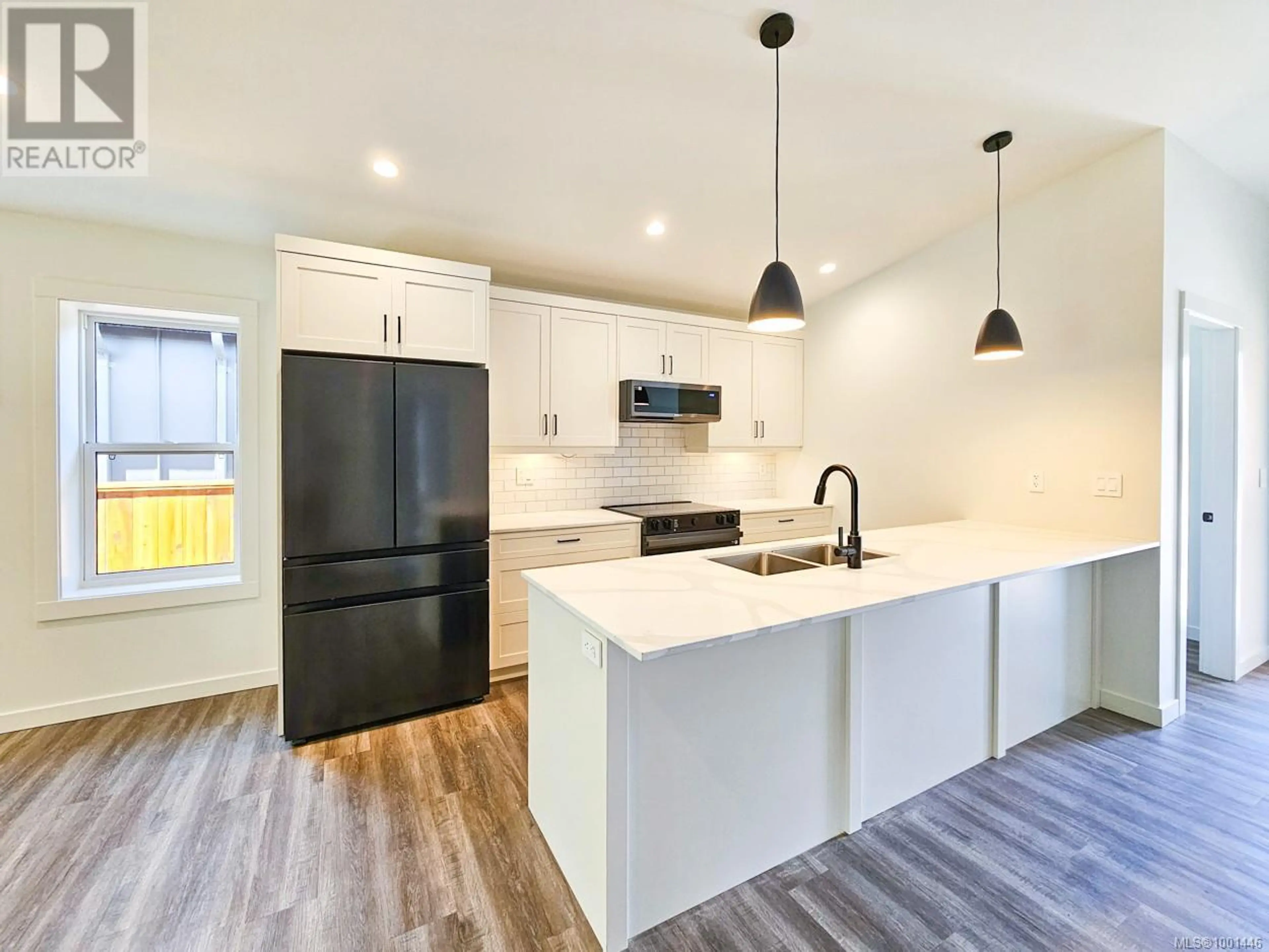 Property at #39 3025 ROYSTON RD, Cumberland, BC