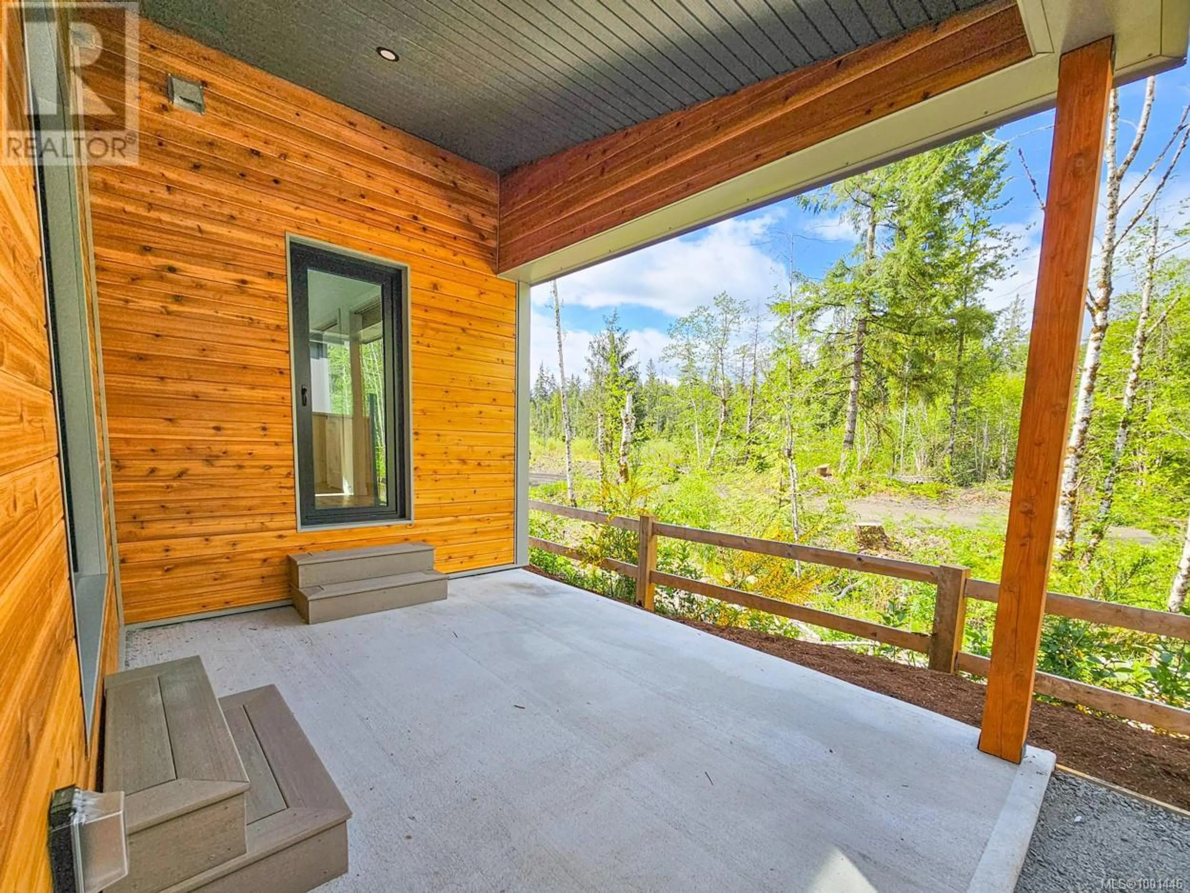 Property at #39 3025 ROYSTON RD, Cumberland, BC