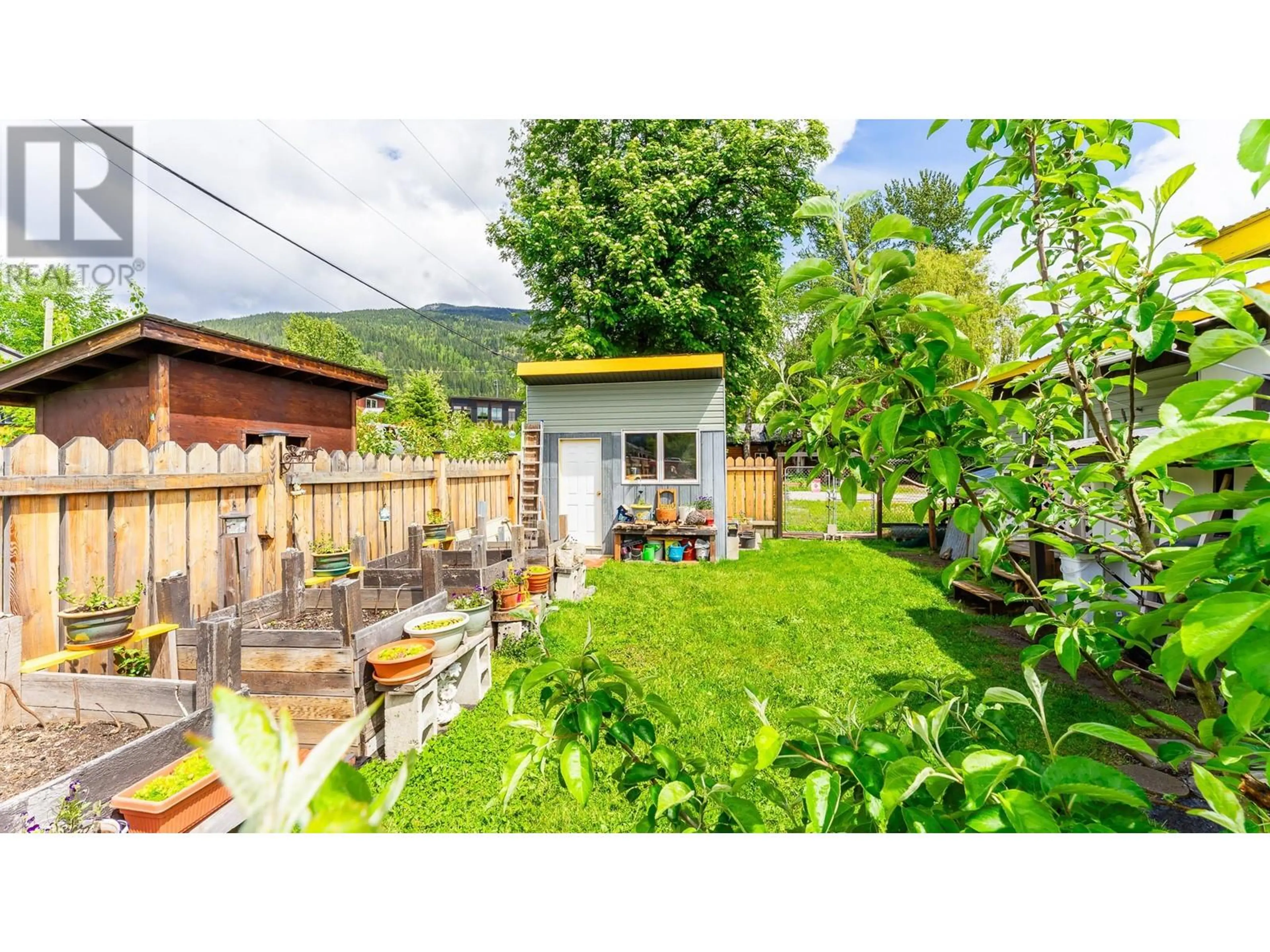 Property at #28 318 HUMBERT STREET, Revelstoke, BC