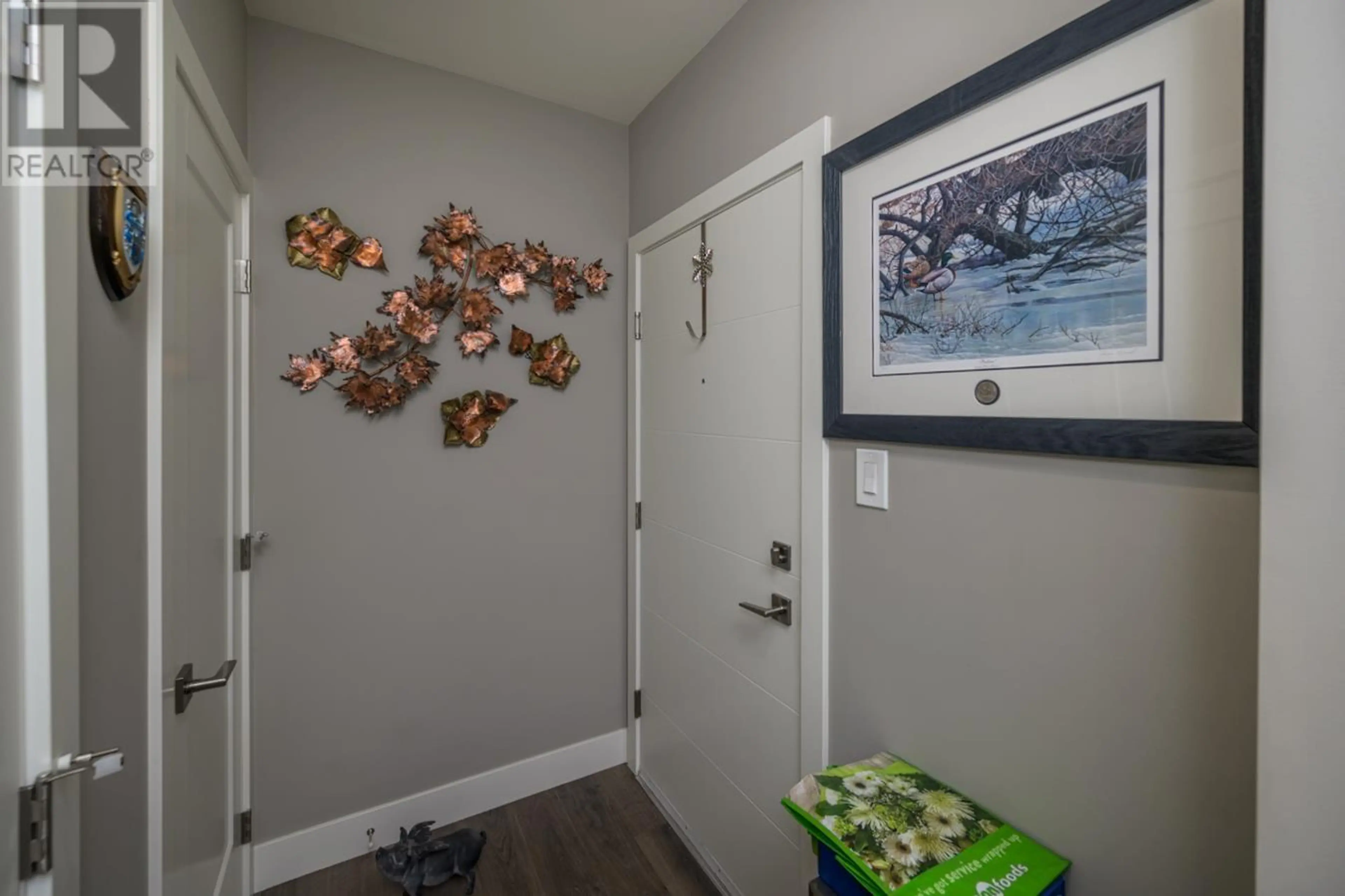 Property at #302 1087 6TH AVENUE, Prince George, BC