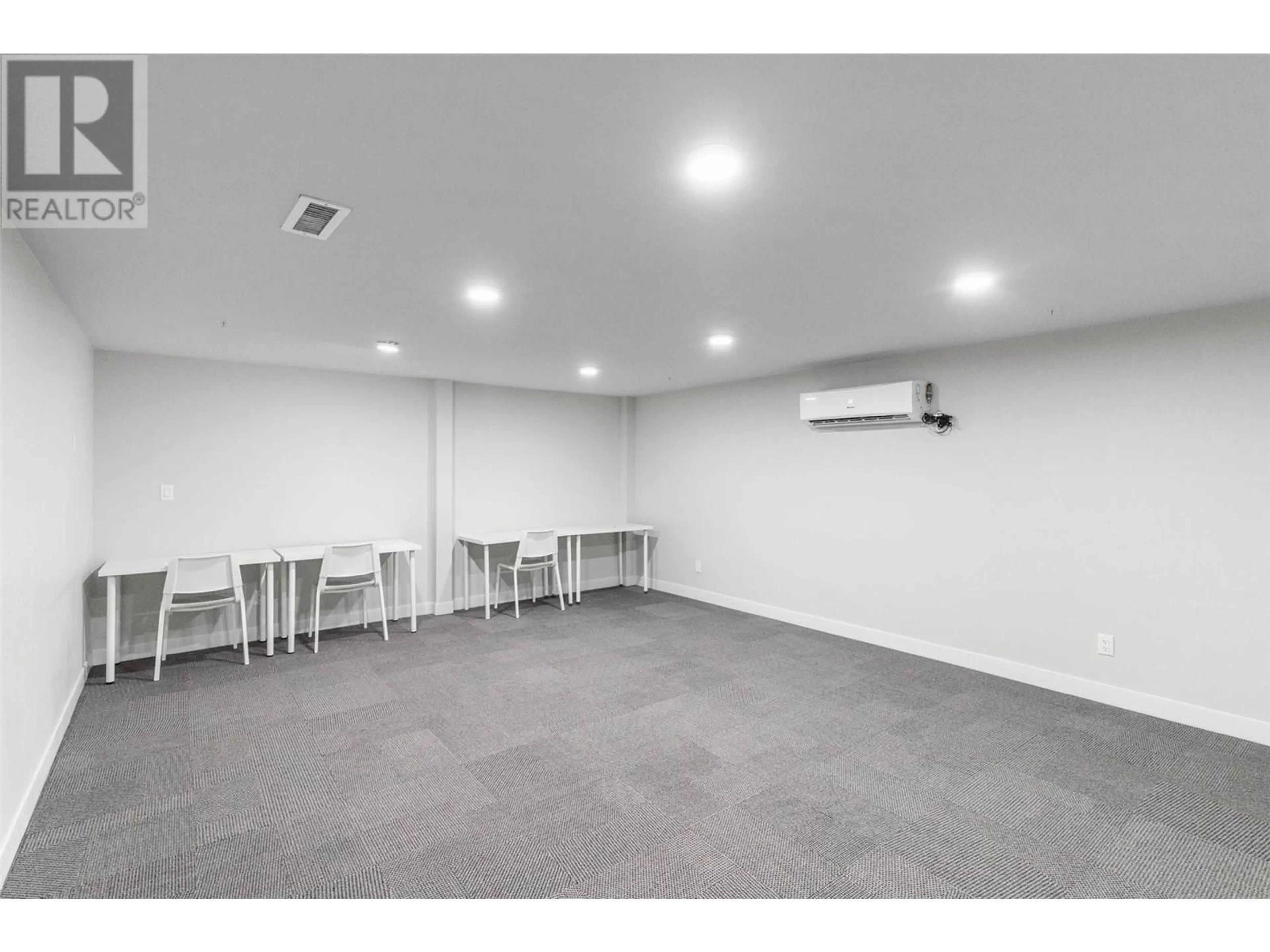 Property at #224 345 DOUGALL ROAD N, Kelowna, BC