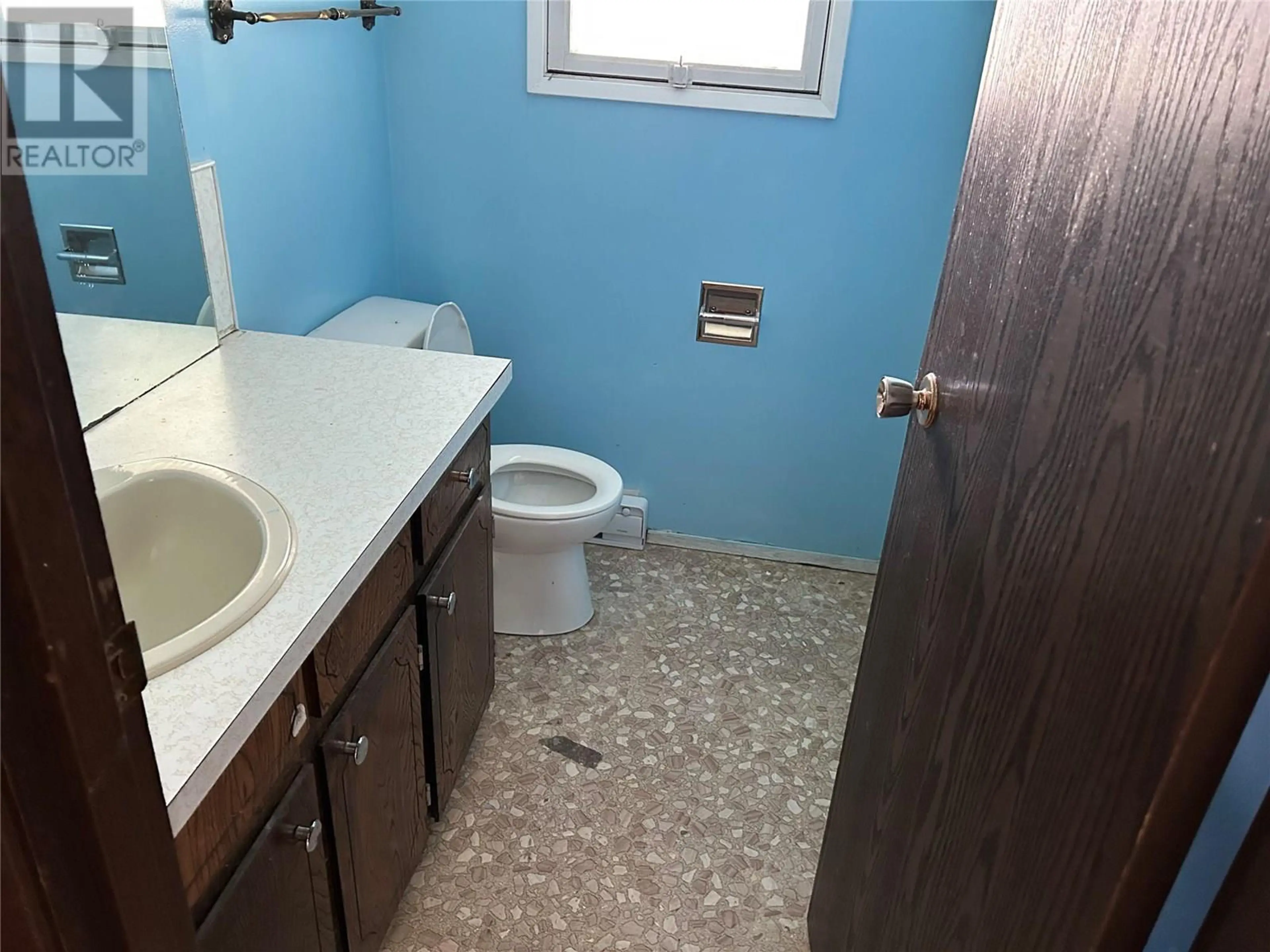 Property at 2571 LAKESHORE ROAD, Vernon, BC