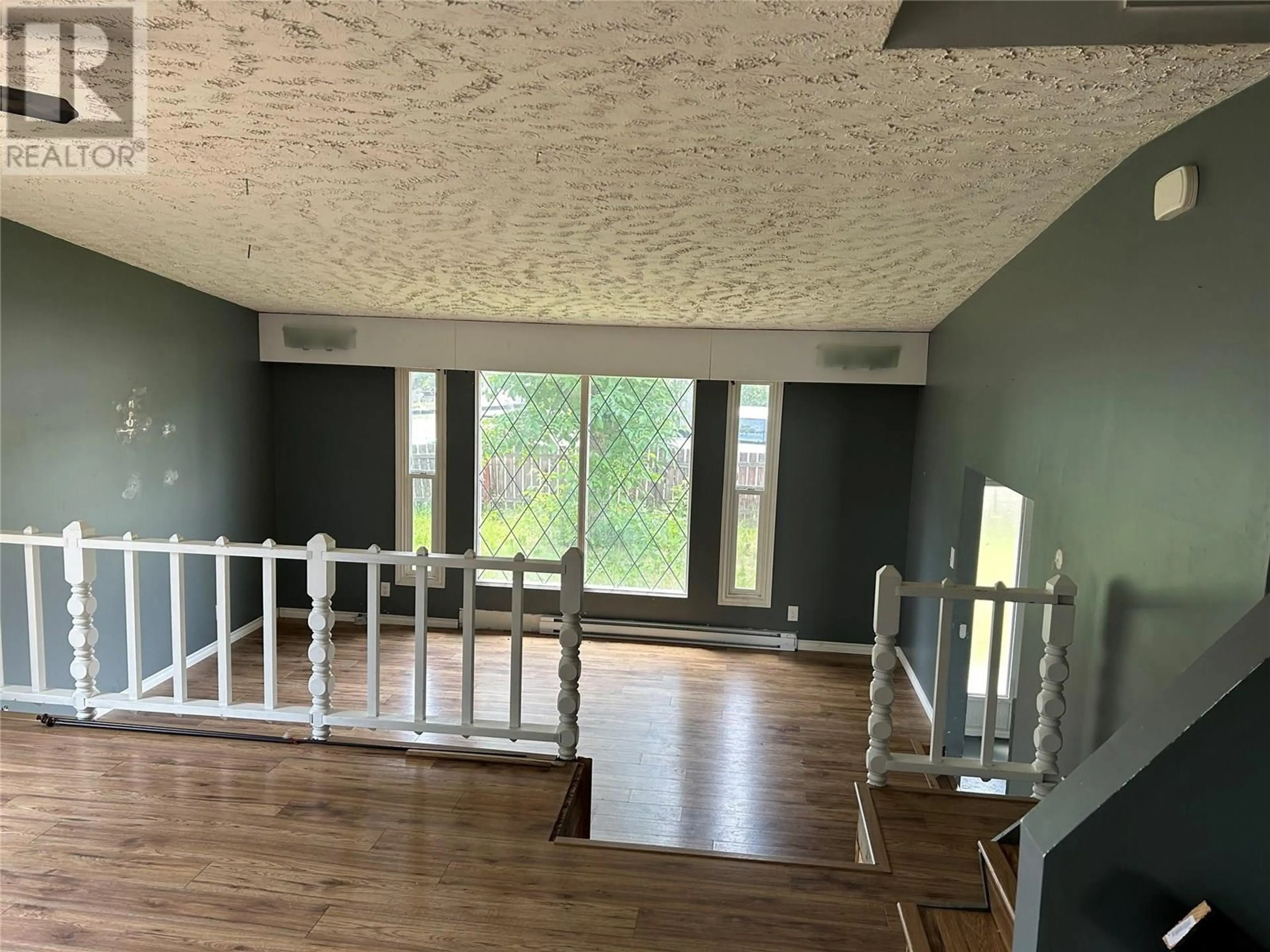 Property at 2571 LAKESHORE ROAD, Vernon, BC