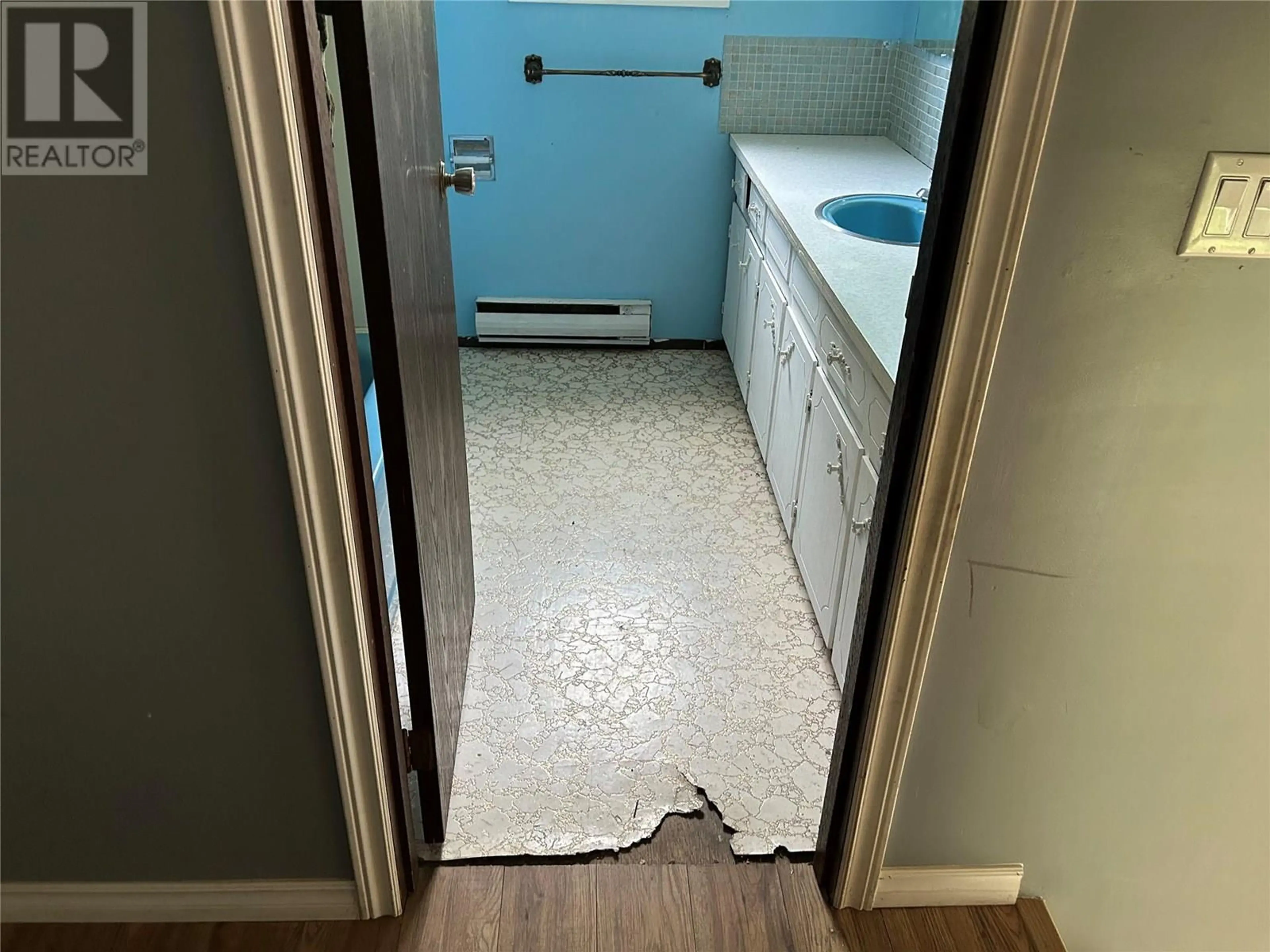 Property at 2571 LAKESHORE ROAD, Vernon, BC