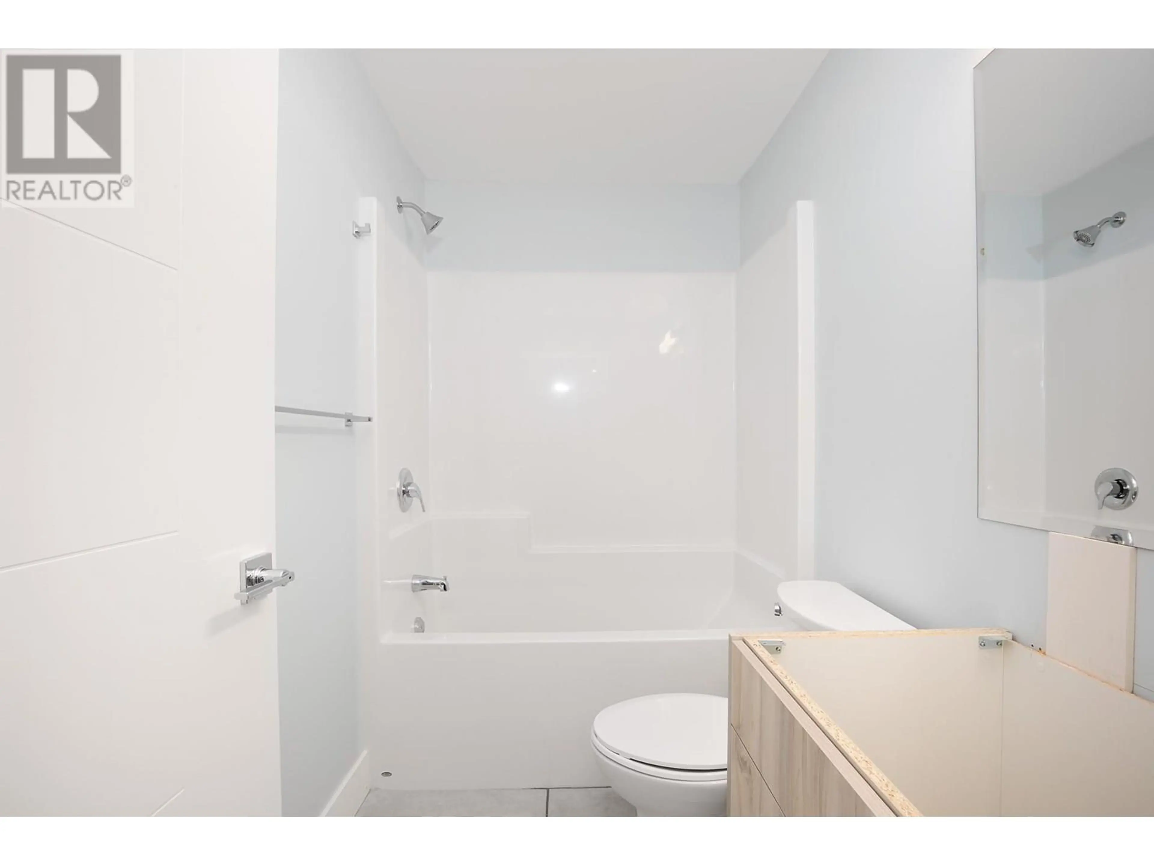 Property at #305 215 ROYAL AVENUE, Kamloops, BC