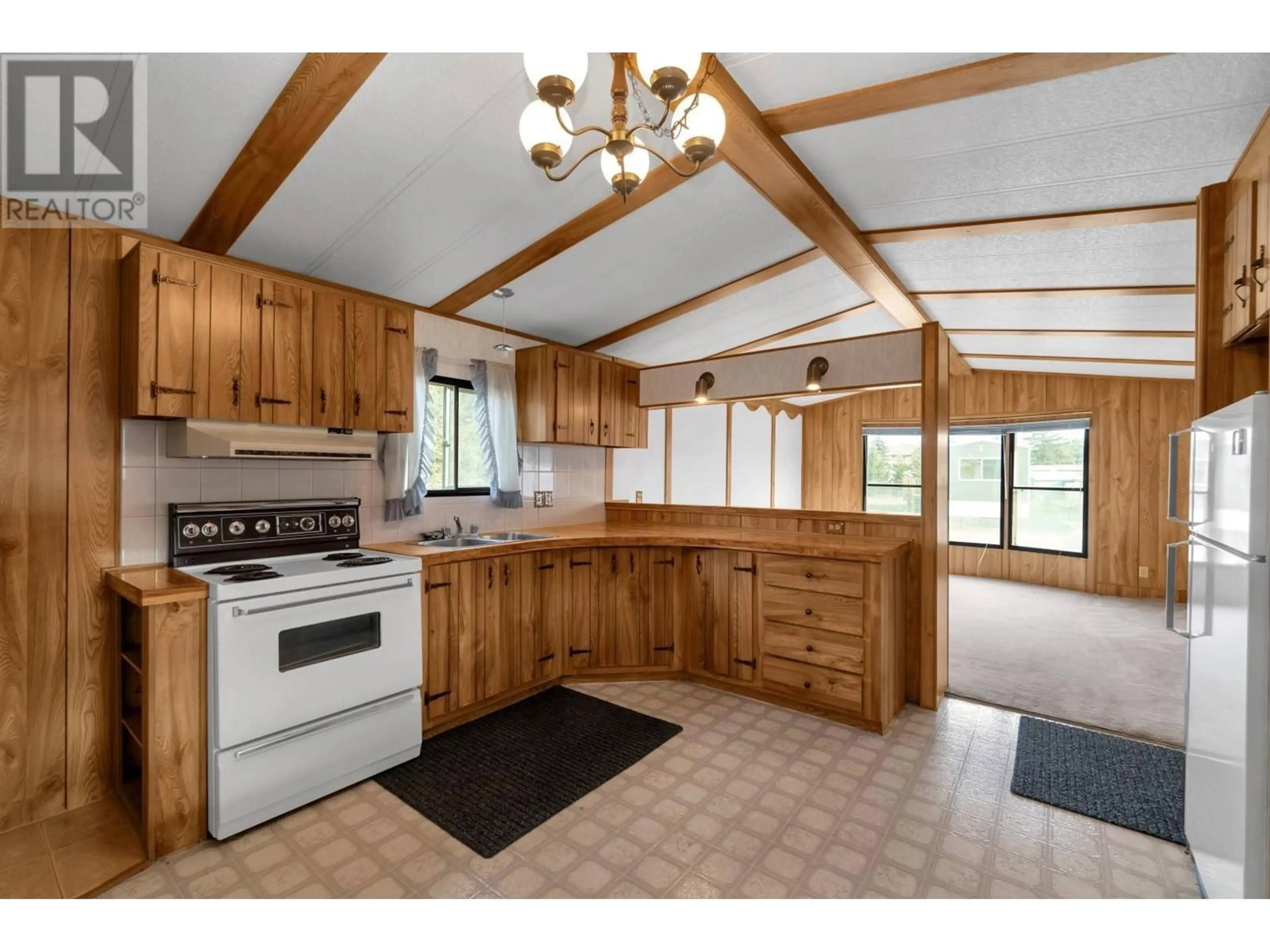 Property at #105 2776 CLAPPERTON AVENUE, Merritt, BC