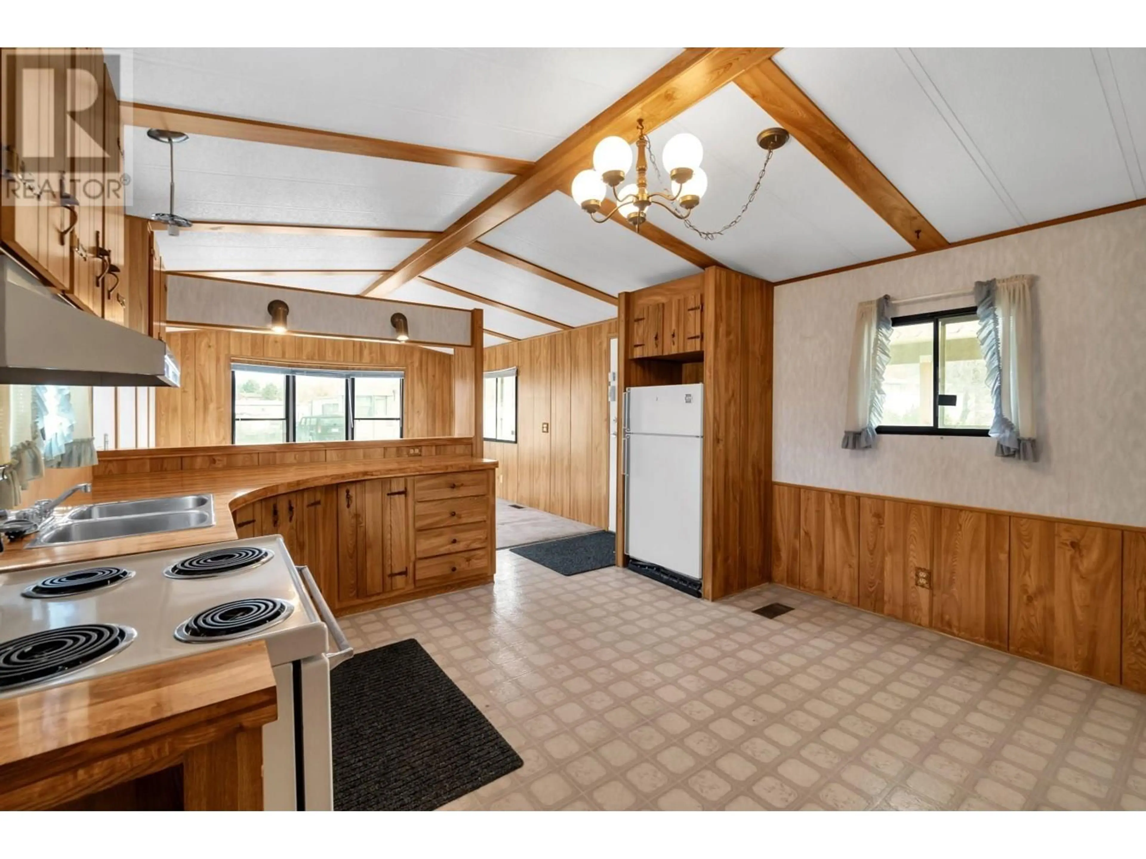 Property at #105 2776 CLAPPERTON AVENUE, Merritt, BC