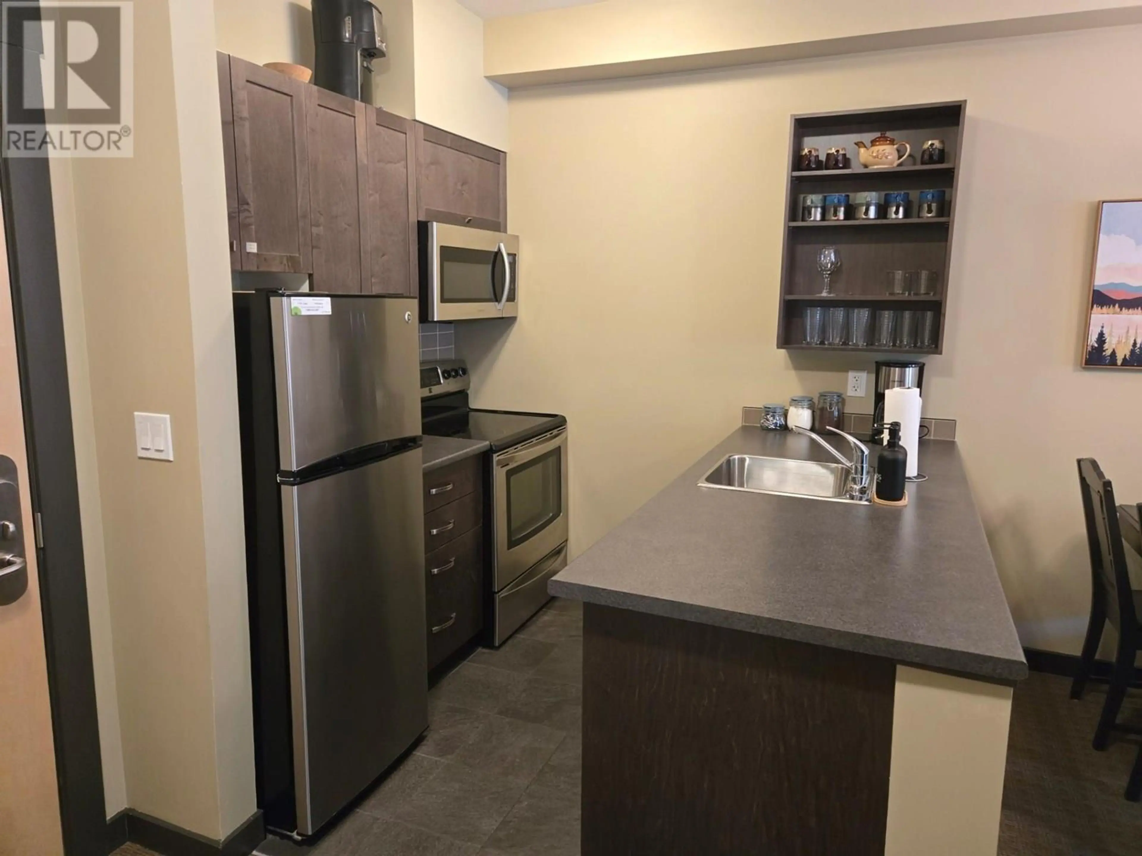 Property at #109 2064 SUMMIT DRIVE, Panorama, BC