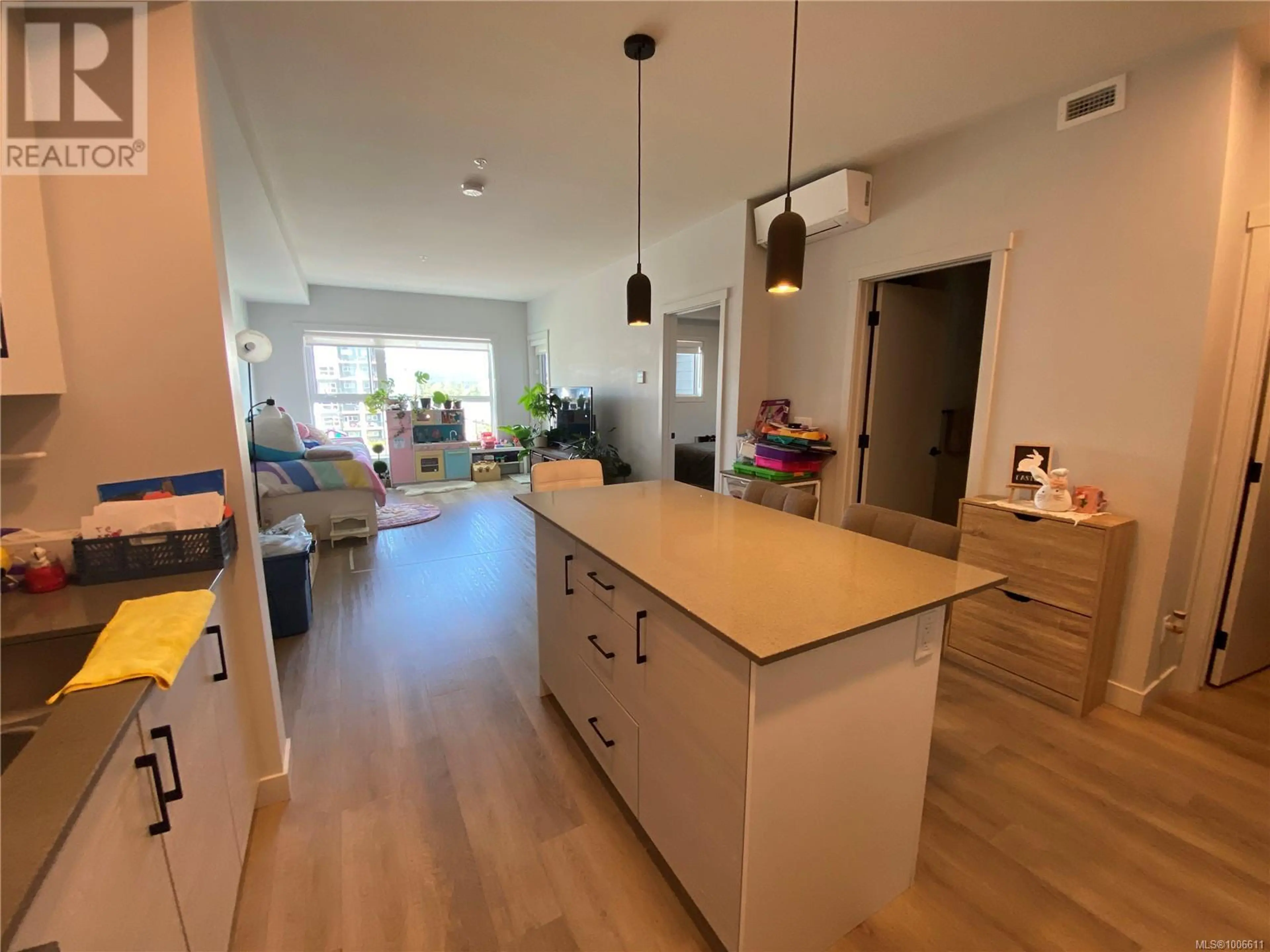 Property at #404 2469 GATEWAY RD, Langford, BC