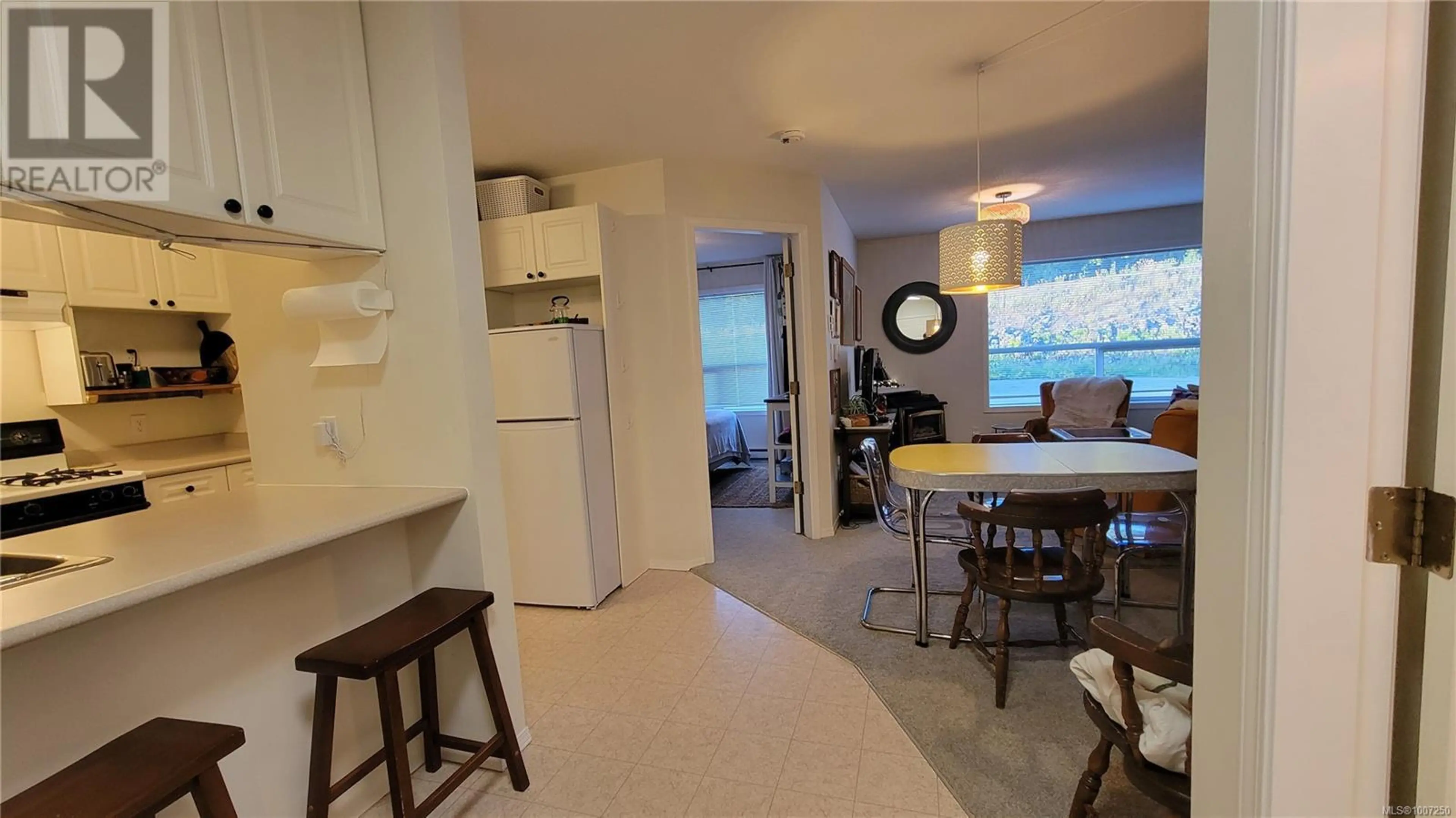 Property at #111 1105 HENRY RD, Courtenay, BC