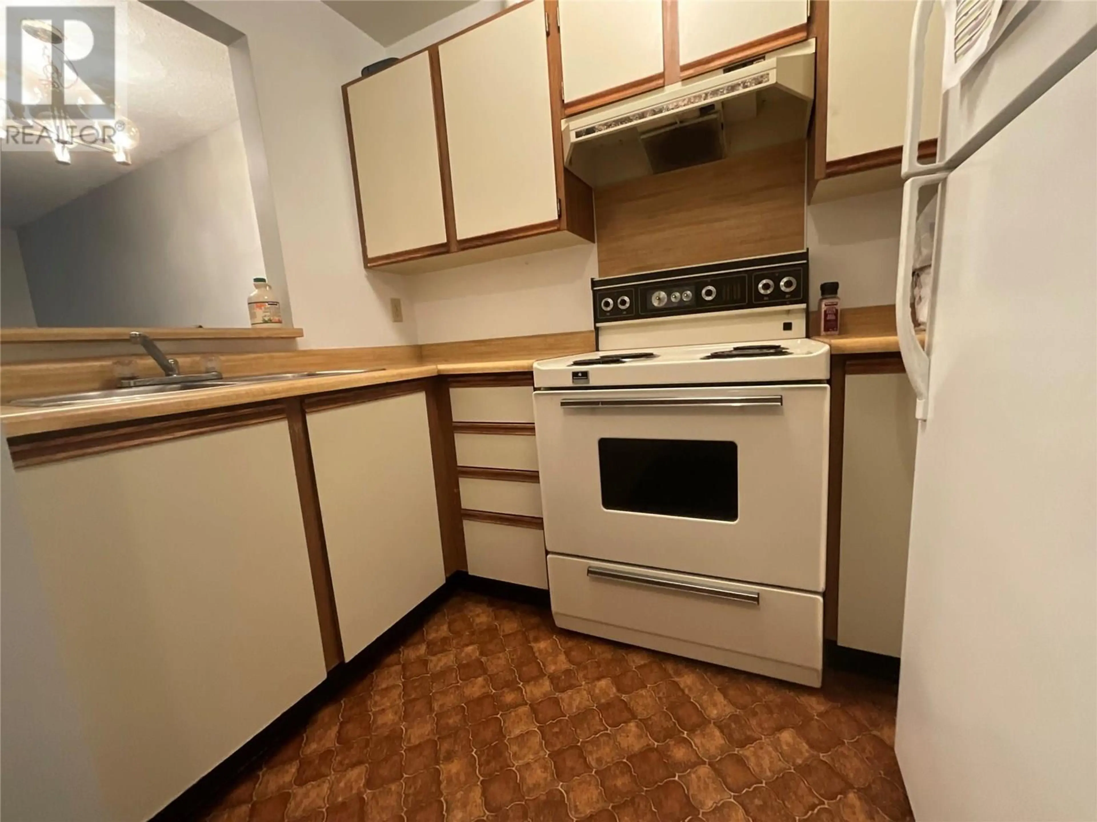 Property at #202 195 CHAMBERLAIN CRESCENT, Tumbler Ridge, BC