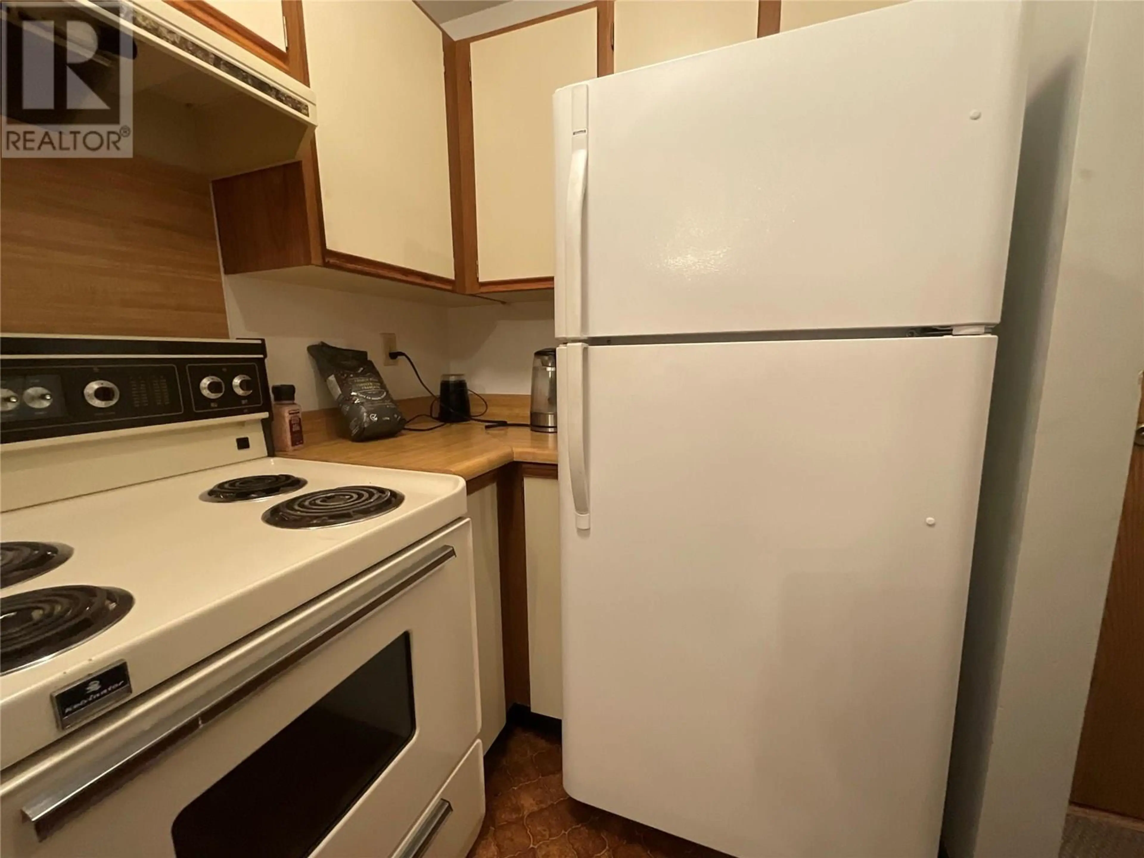 Property at #202 195 CHAMBERLAIN CRESCENT, Tumbler Ridge, BC