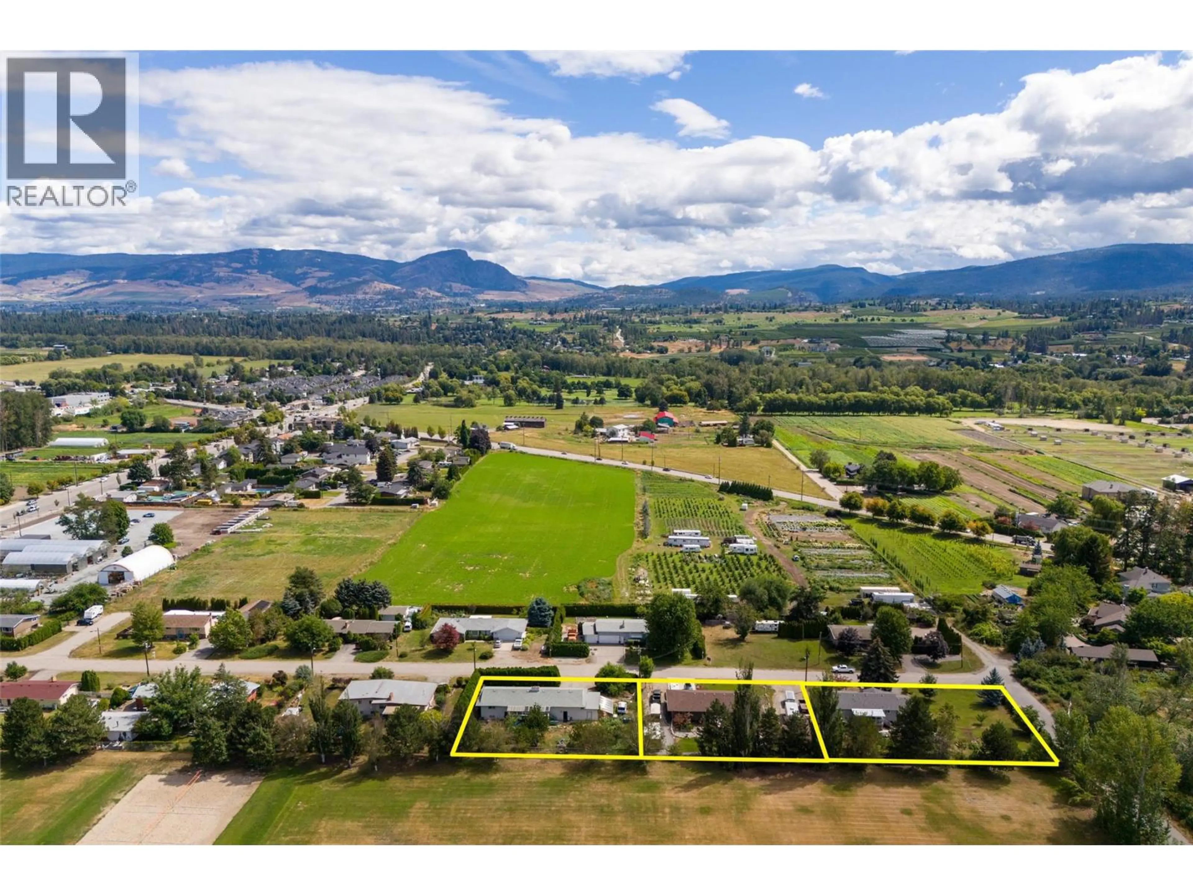 Property at 3260 ST. AMAND ROAD, Kelowna, BC