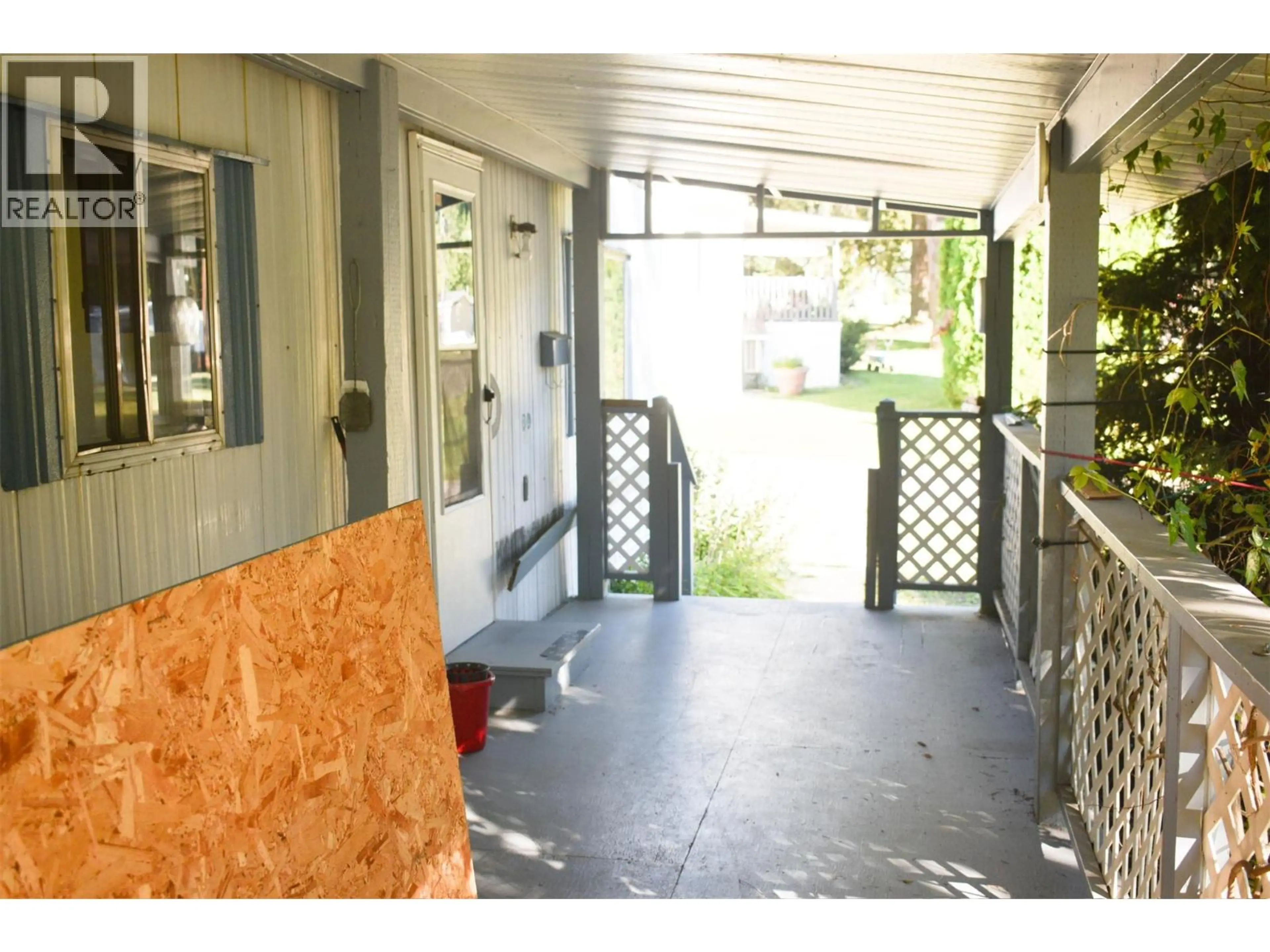 Property at #1 150 TAMARAC AVENUE, Fruitvale, BC