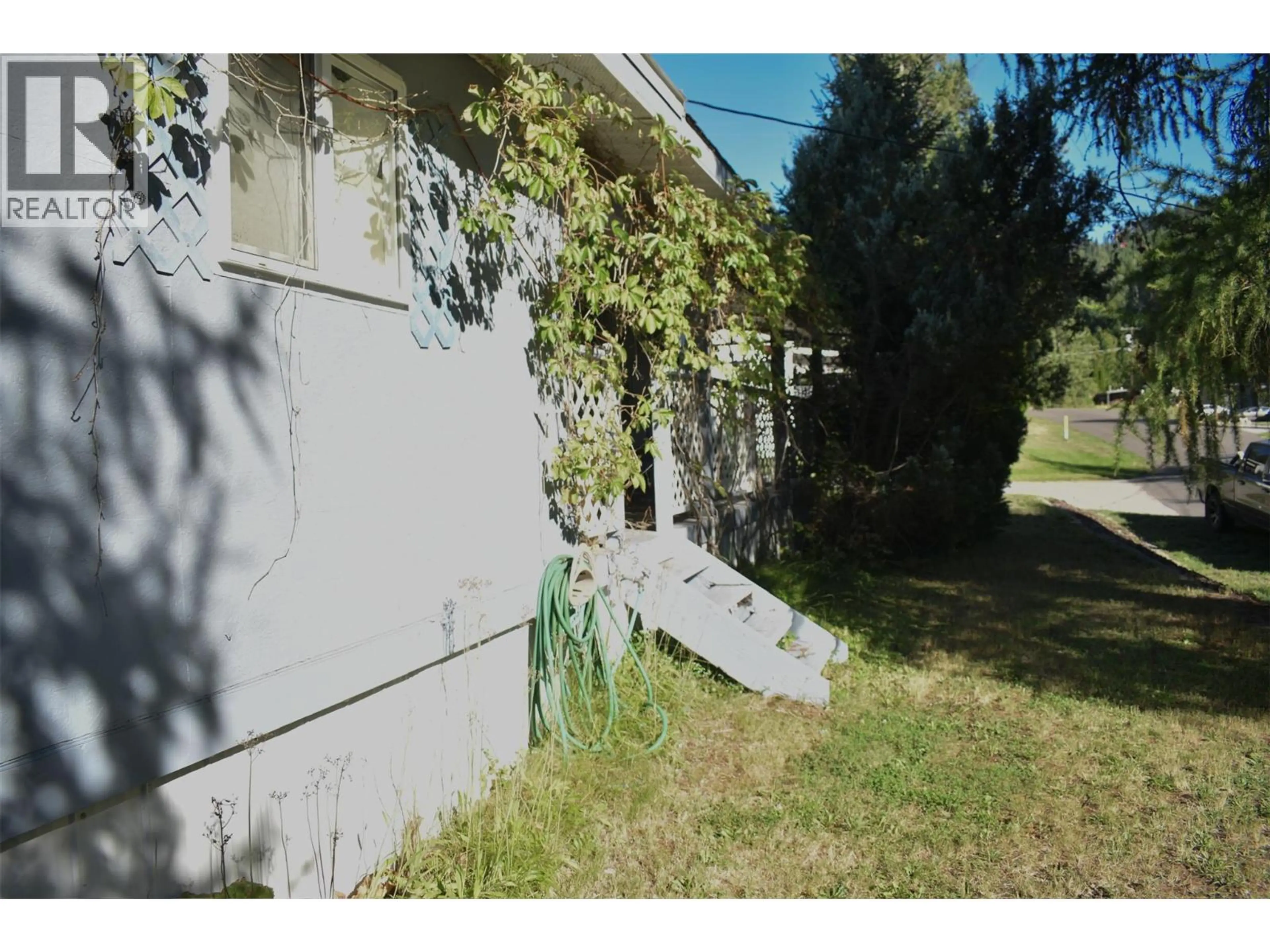 Property at #1 150 TAMARAC AVENUE, Fruitvale, BC