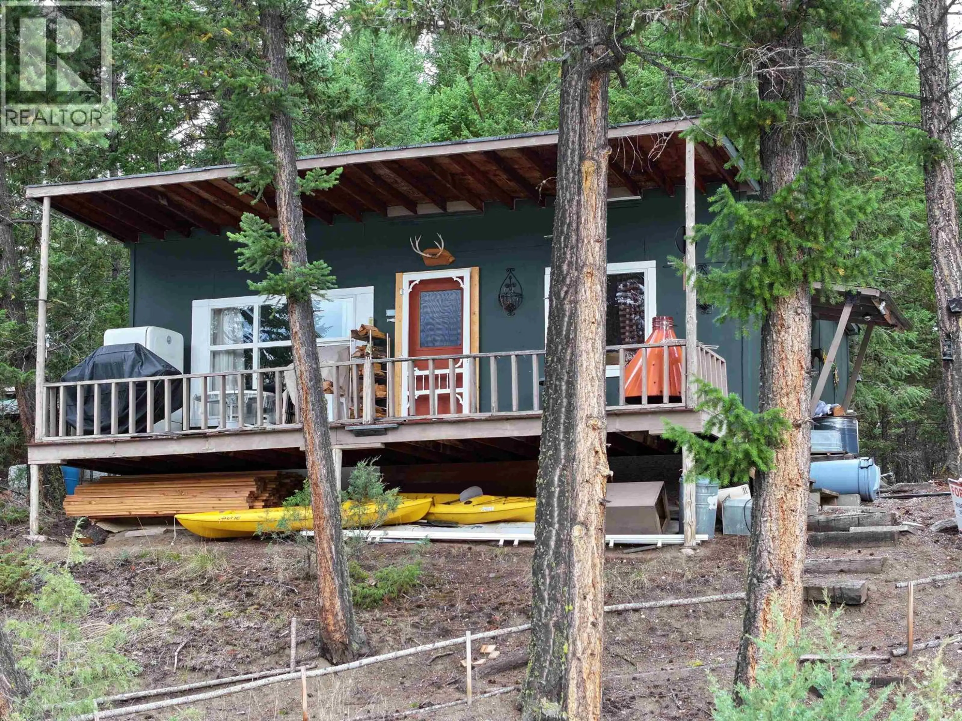 Property at 7252 E YOUNG LAKE ROAD, 70 Mile House, BC