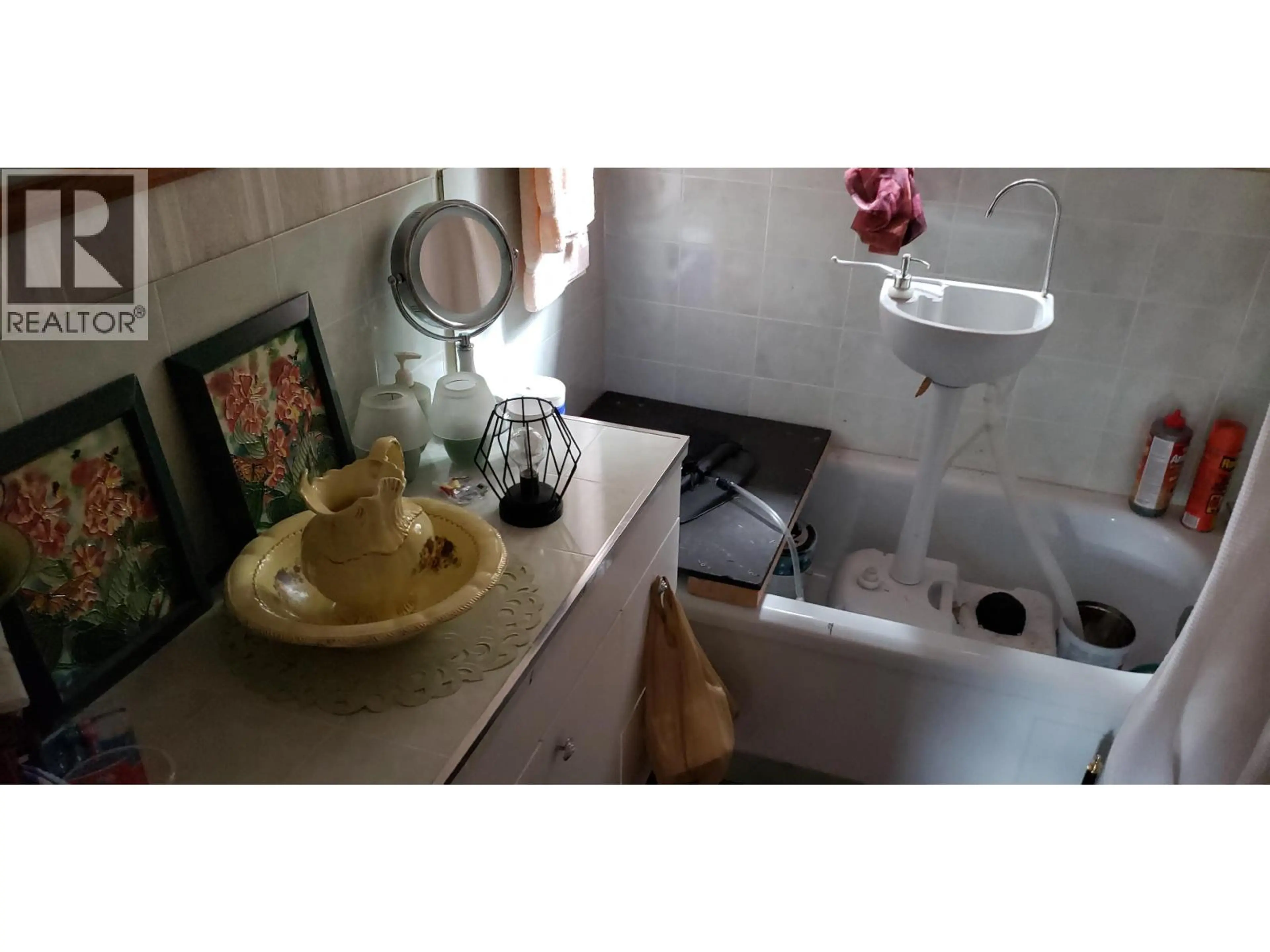 Property at 7252 E YOUNG LAKE ROAD, 70 Mile House, BC