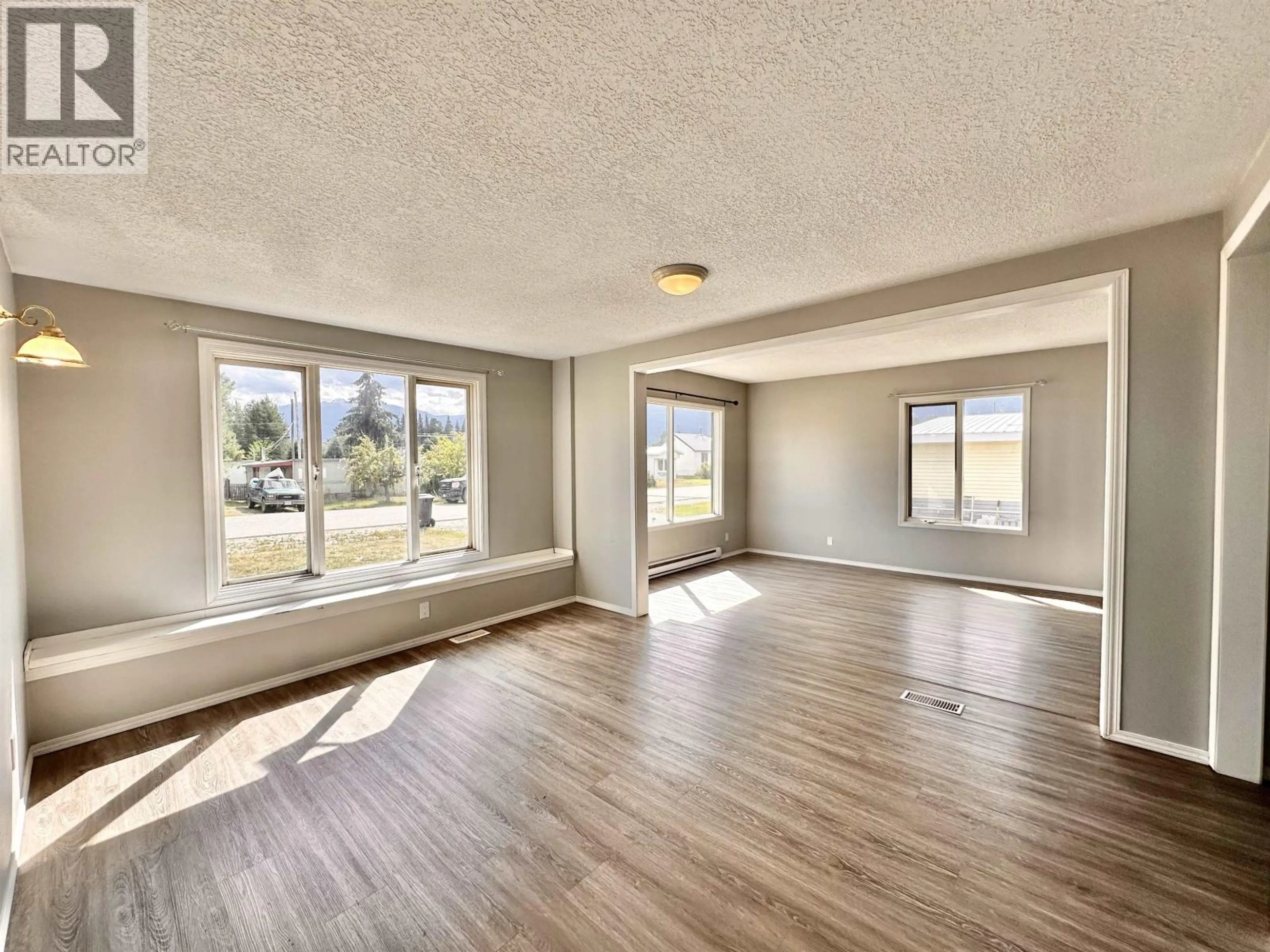 Property at 1144 4TH AVENUE, Valemount, BC