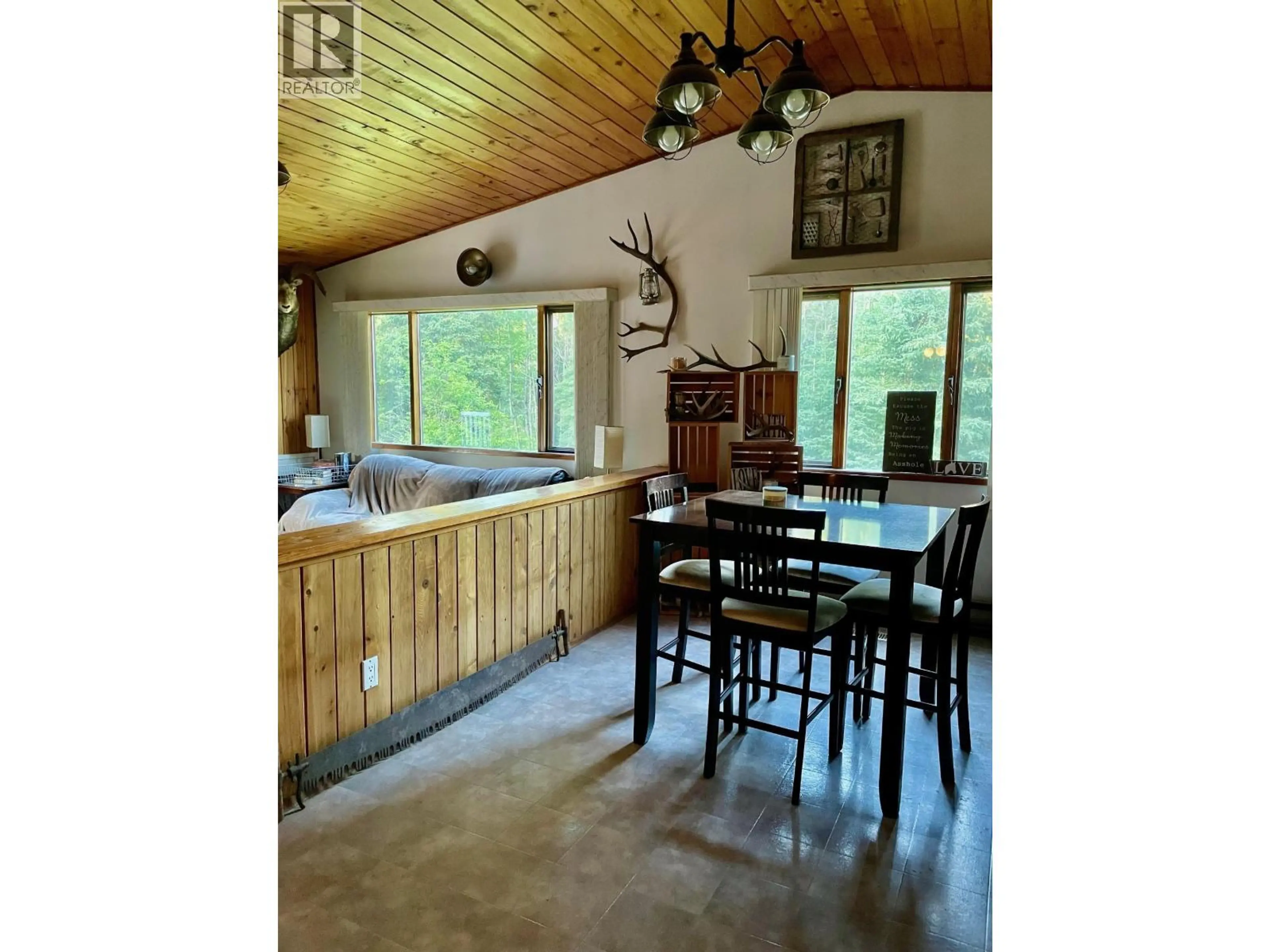 Property at 323 OAK ROAD, Vanderhoof, BC