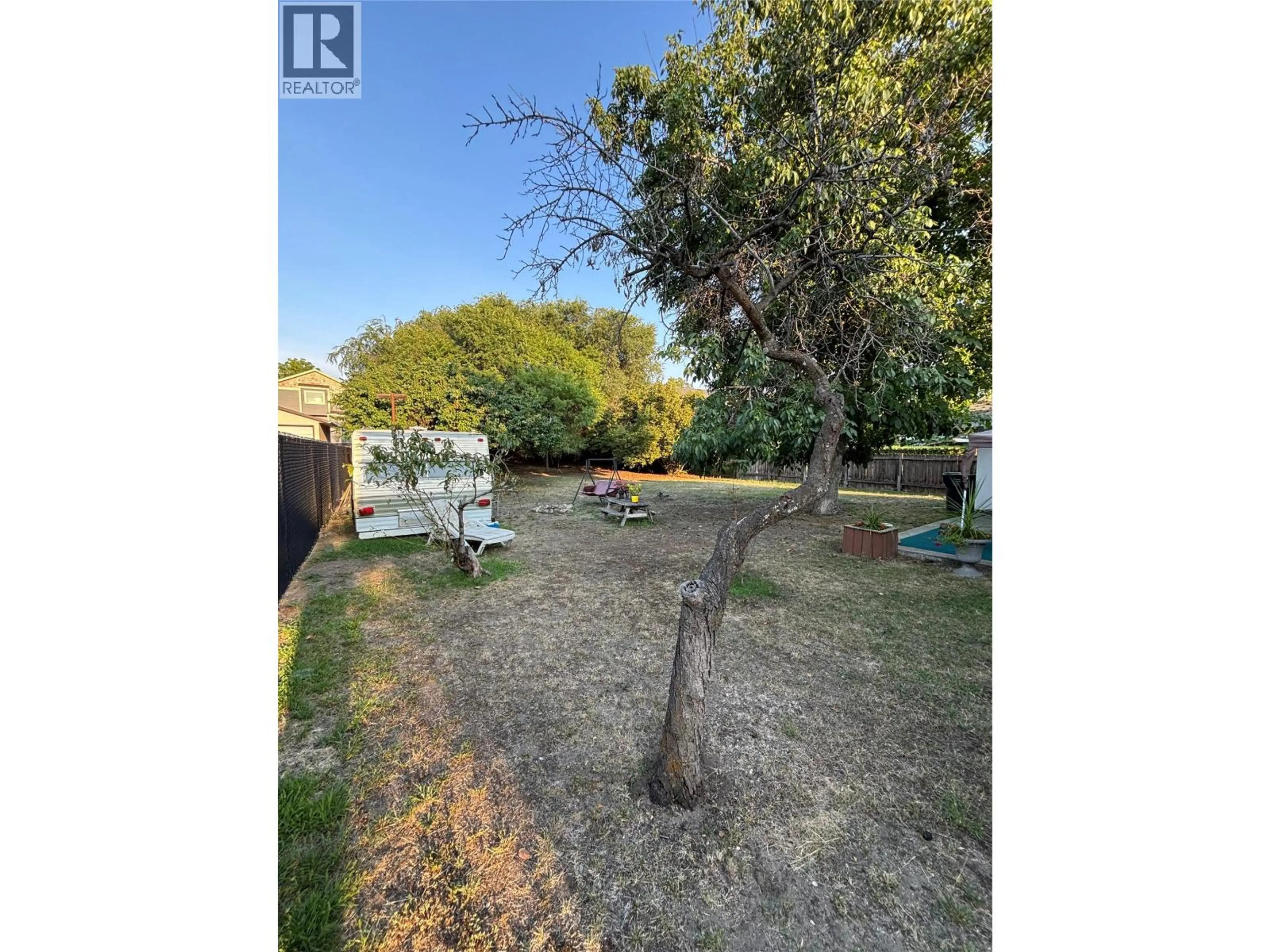 Property at 3049 GORDON DRIVE, Kelowna, BC