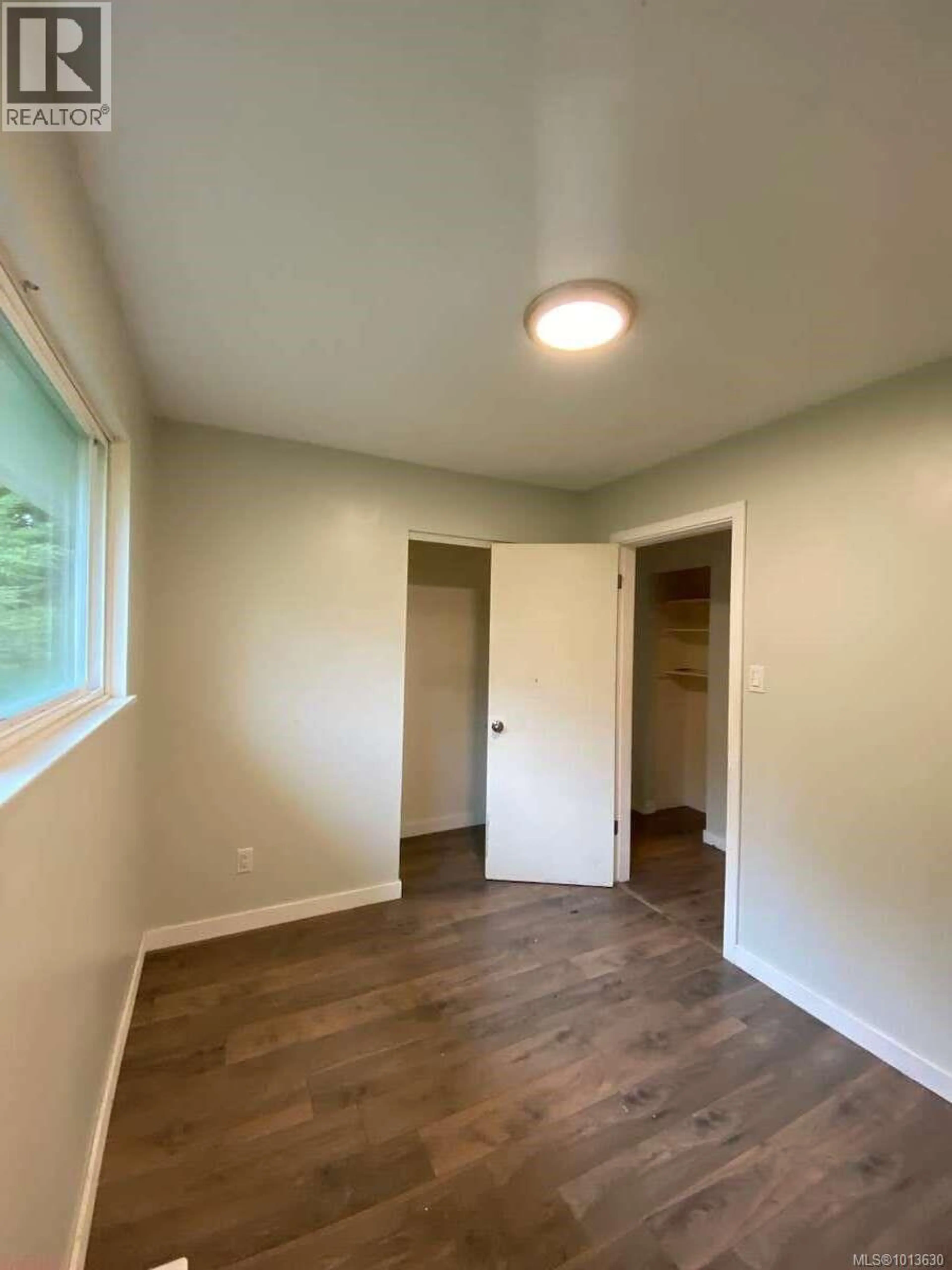 Property at 551 MACMILLAN DR, Sayward, BC