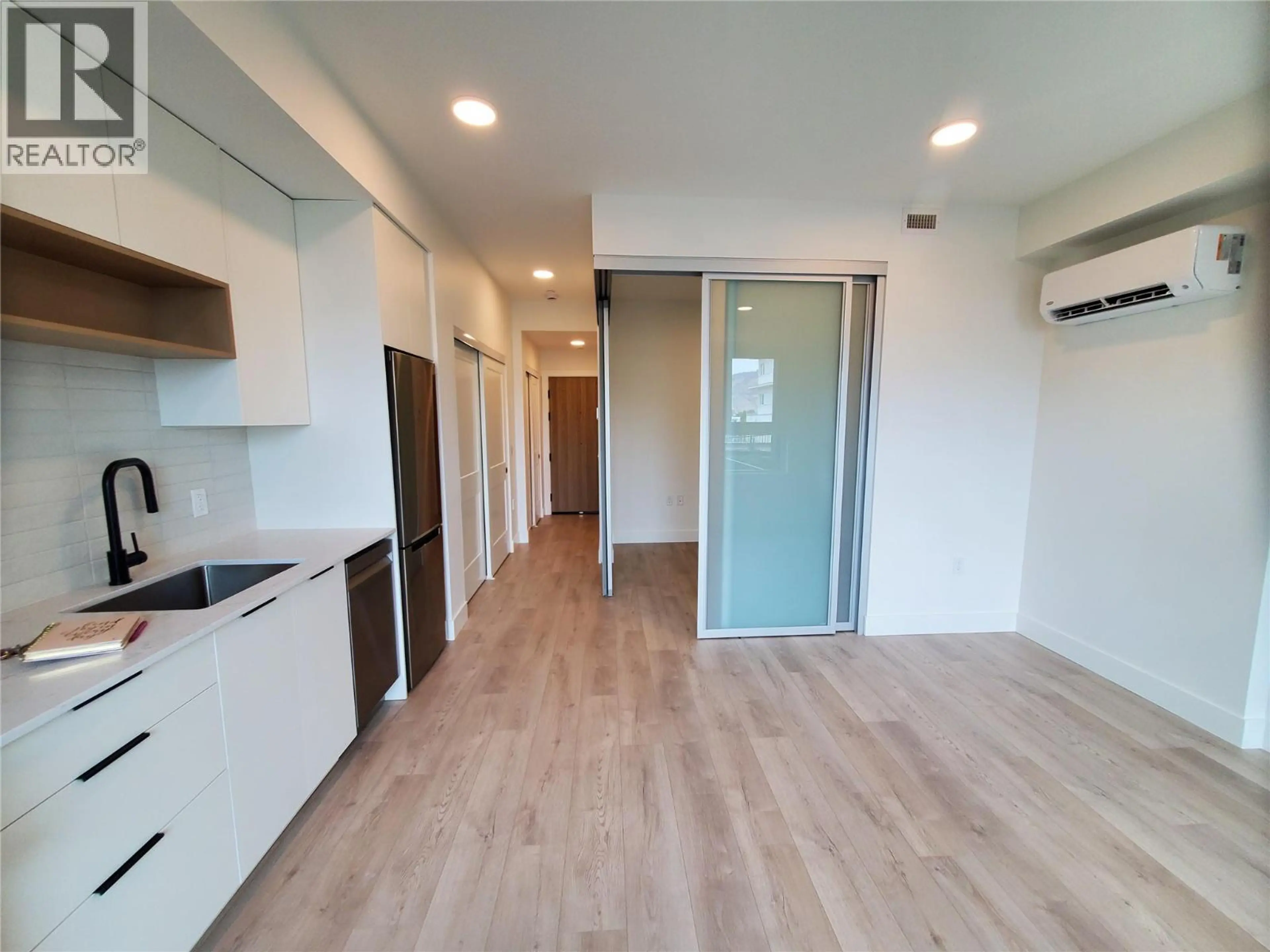 Property at #211 620 CORONATION AVENUE, Kelowna, BC