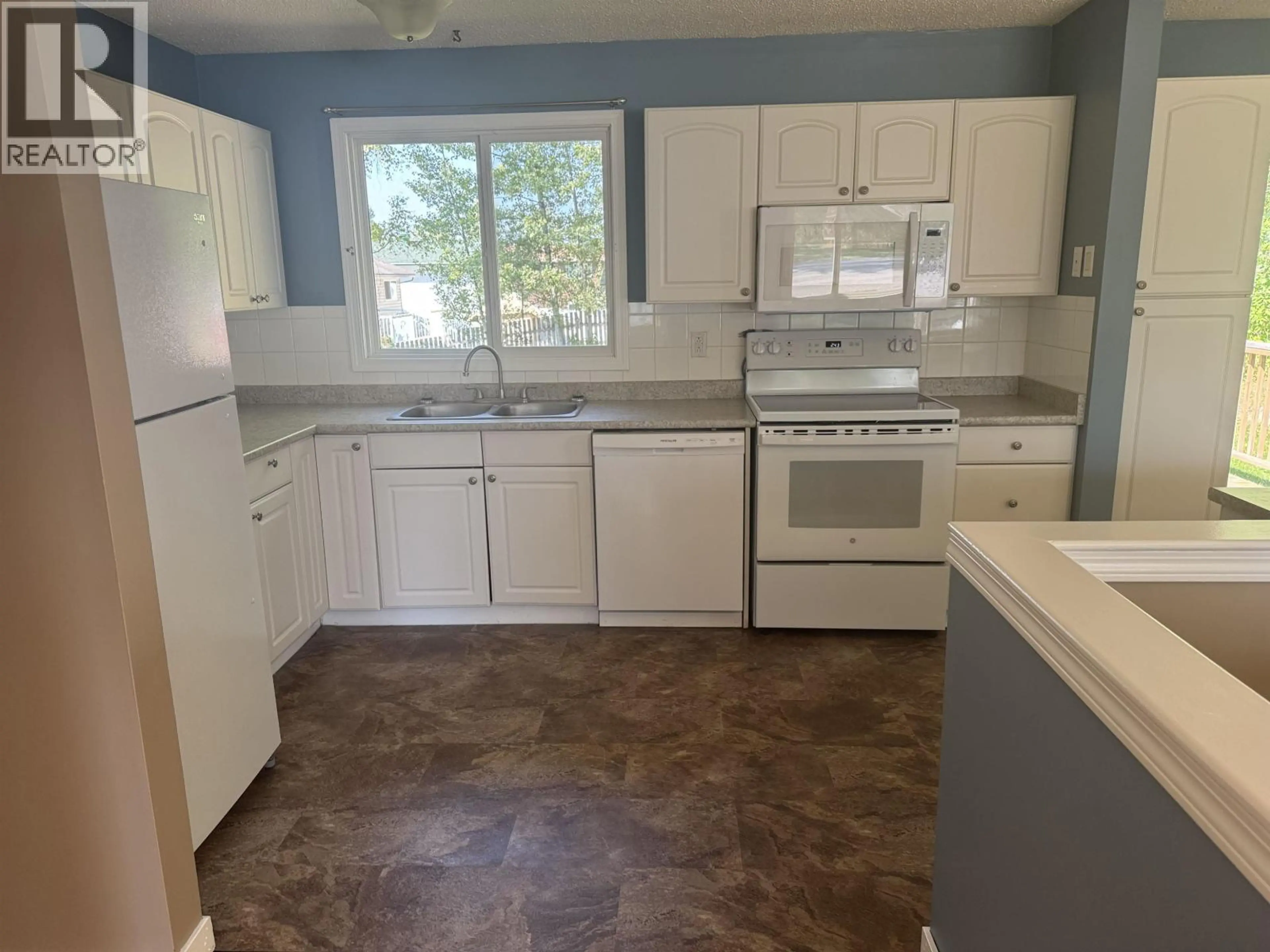 Property at 417 CENTENNIAL DRIVE, Mackenzie, BC