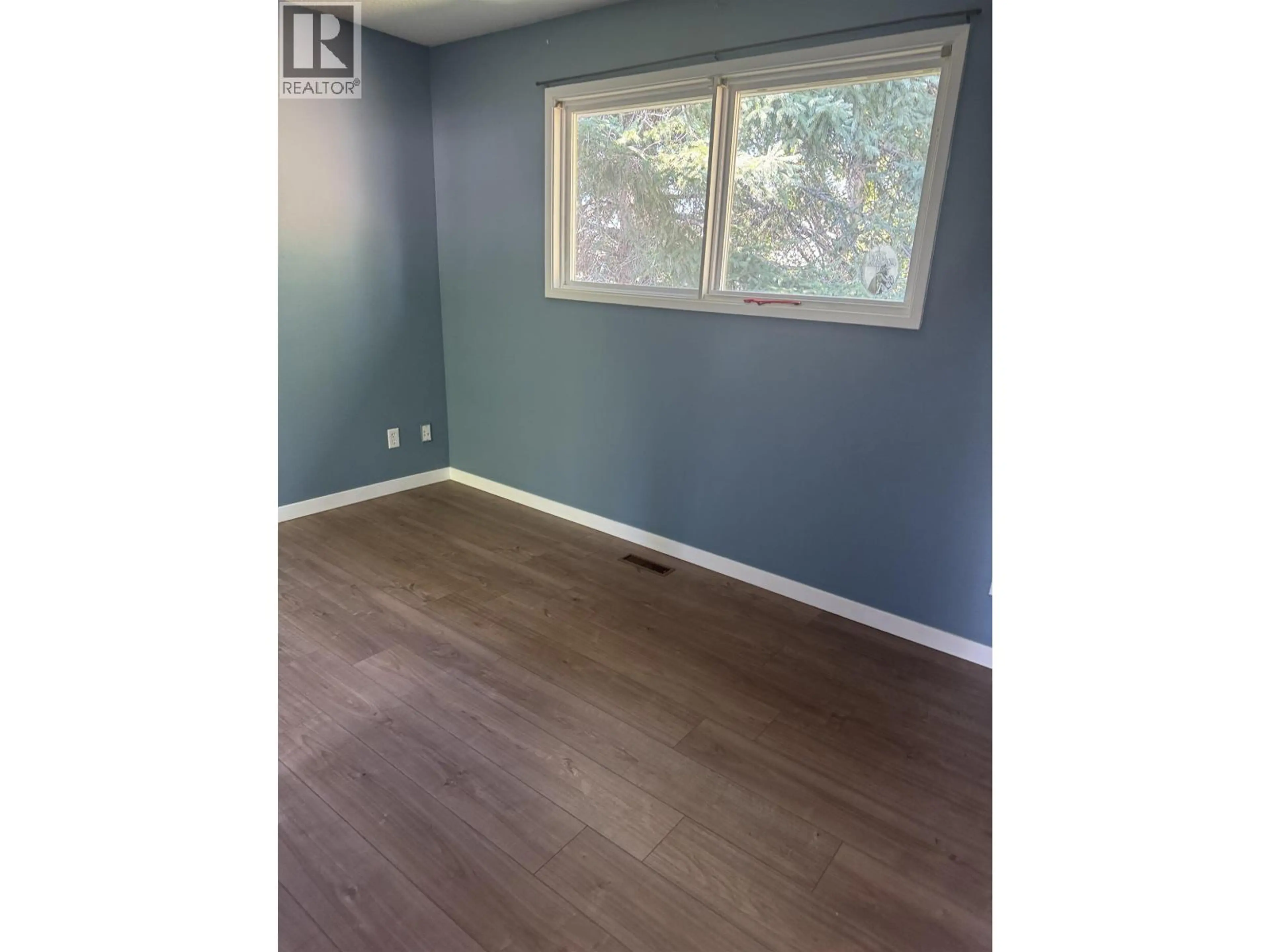 Property at 417 CENTENNIAL DRIVE, Mackenzie, BC