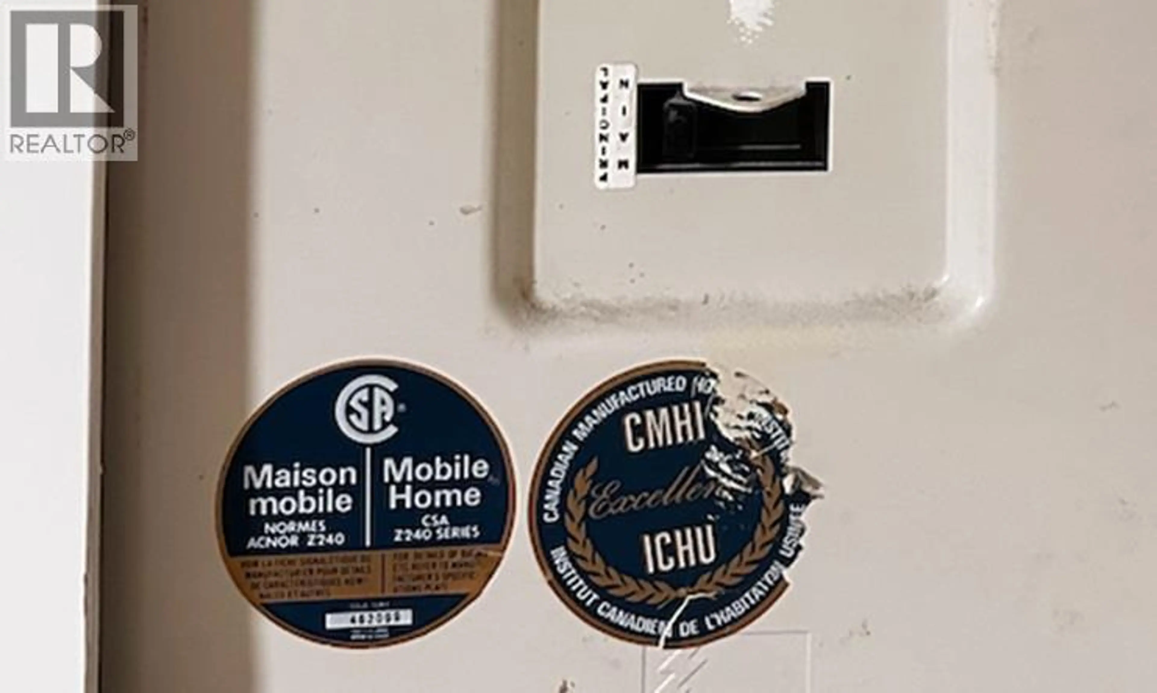 Property at 811 VICTORIA STREET, New Denver, BC