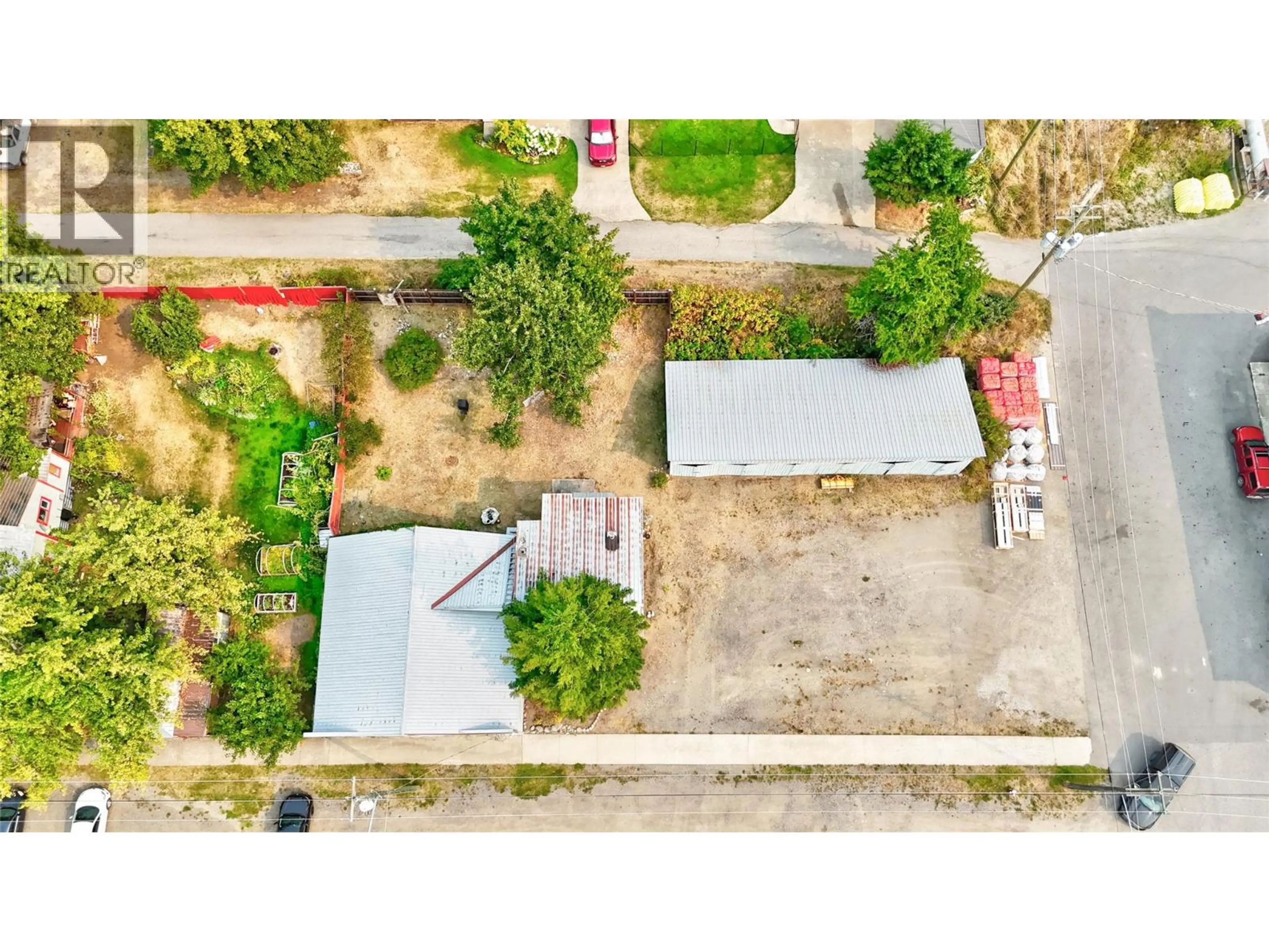 Property at 306 & 310 LAKE AVENUE, Silverton, BC