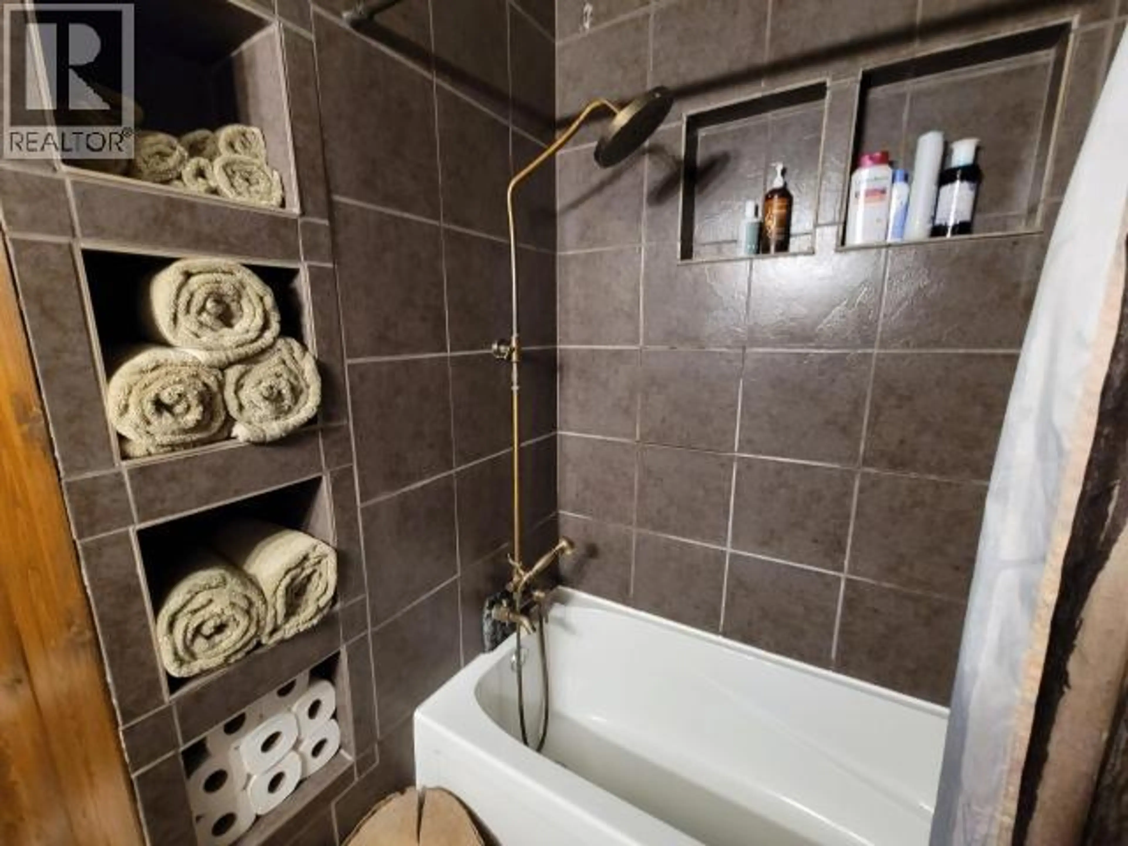 Property at 4538 MICHIGAN AVE, Powell River, BC