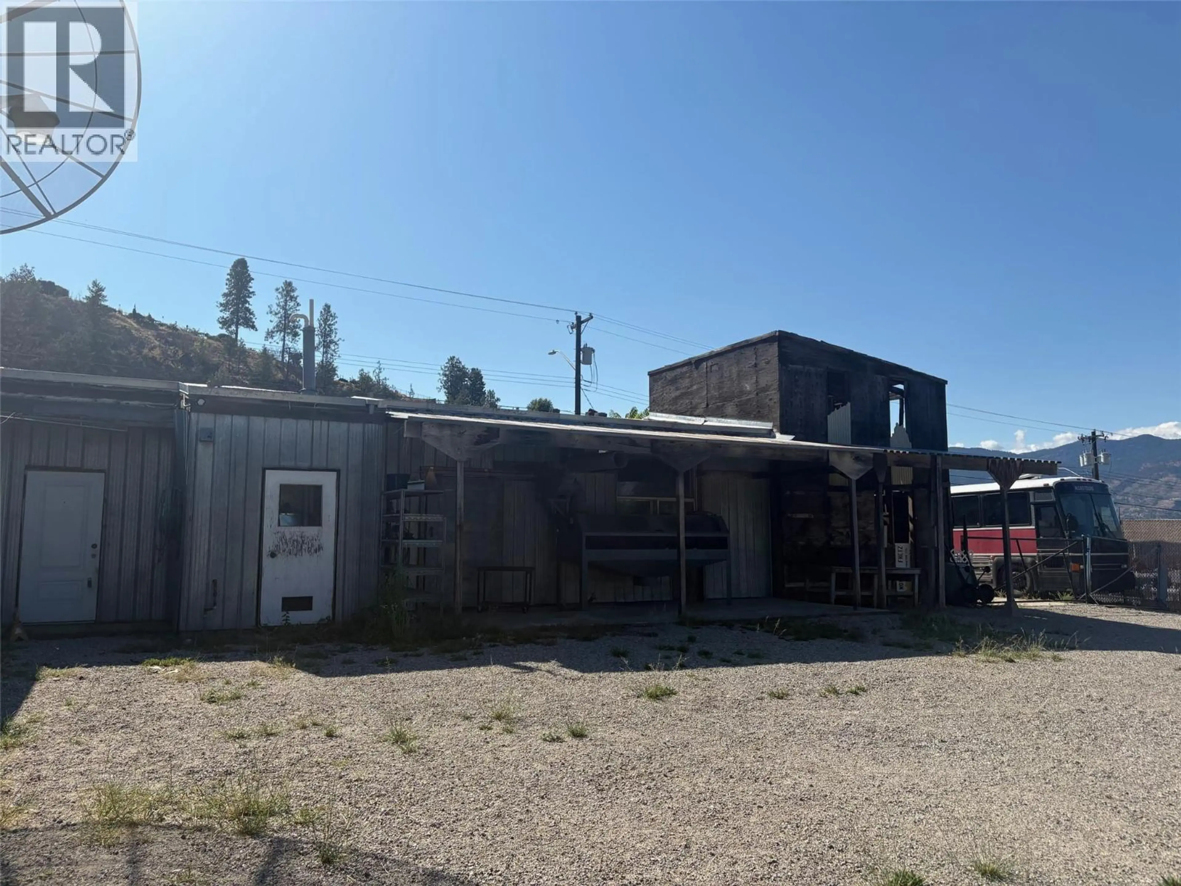 Property at 737 OKANAGAN AVENUE, Penticton, BC