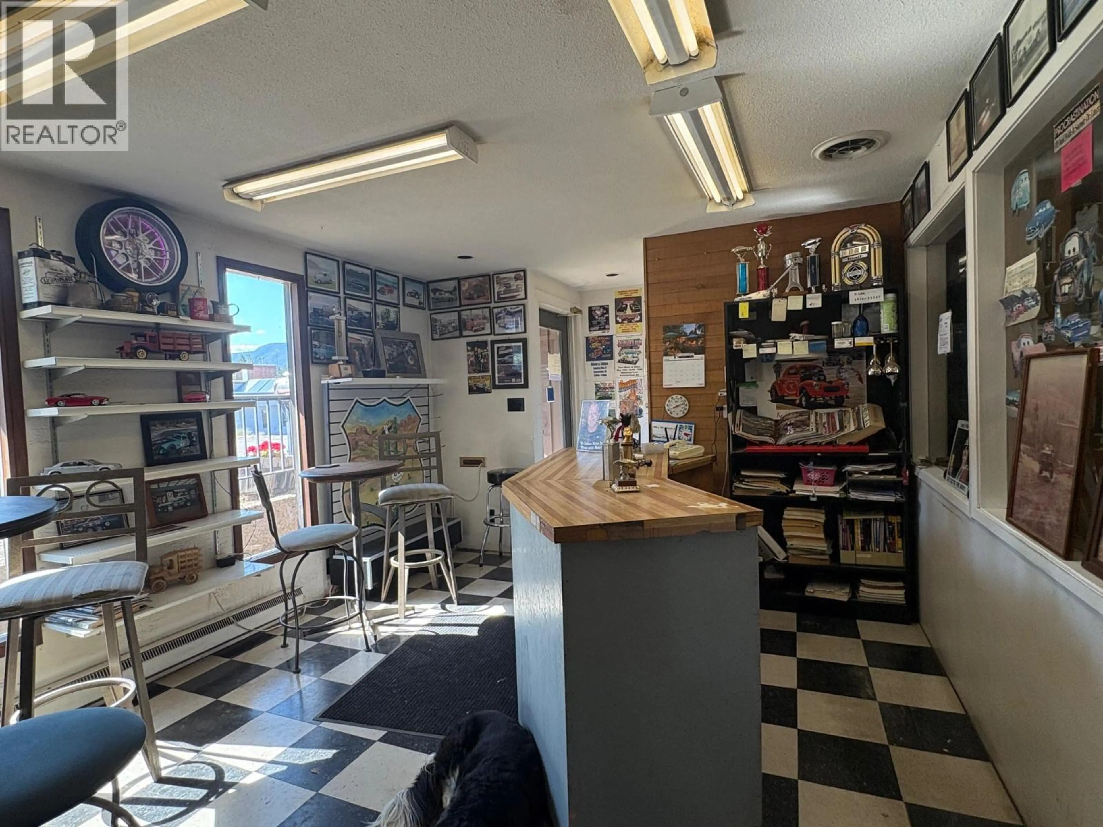 Property at 737 OKANAGAN AVENUE, Penticton, BC