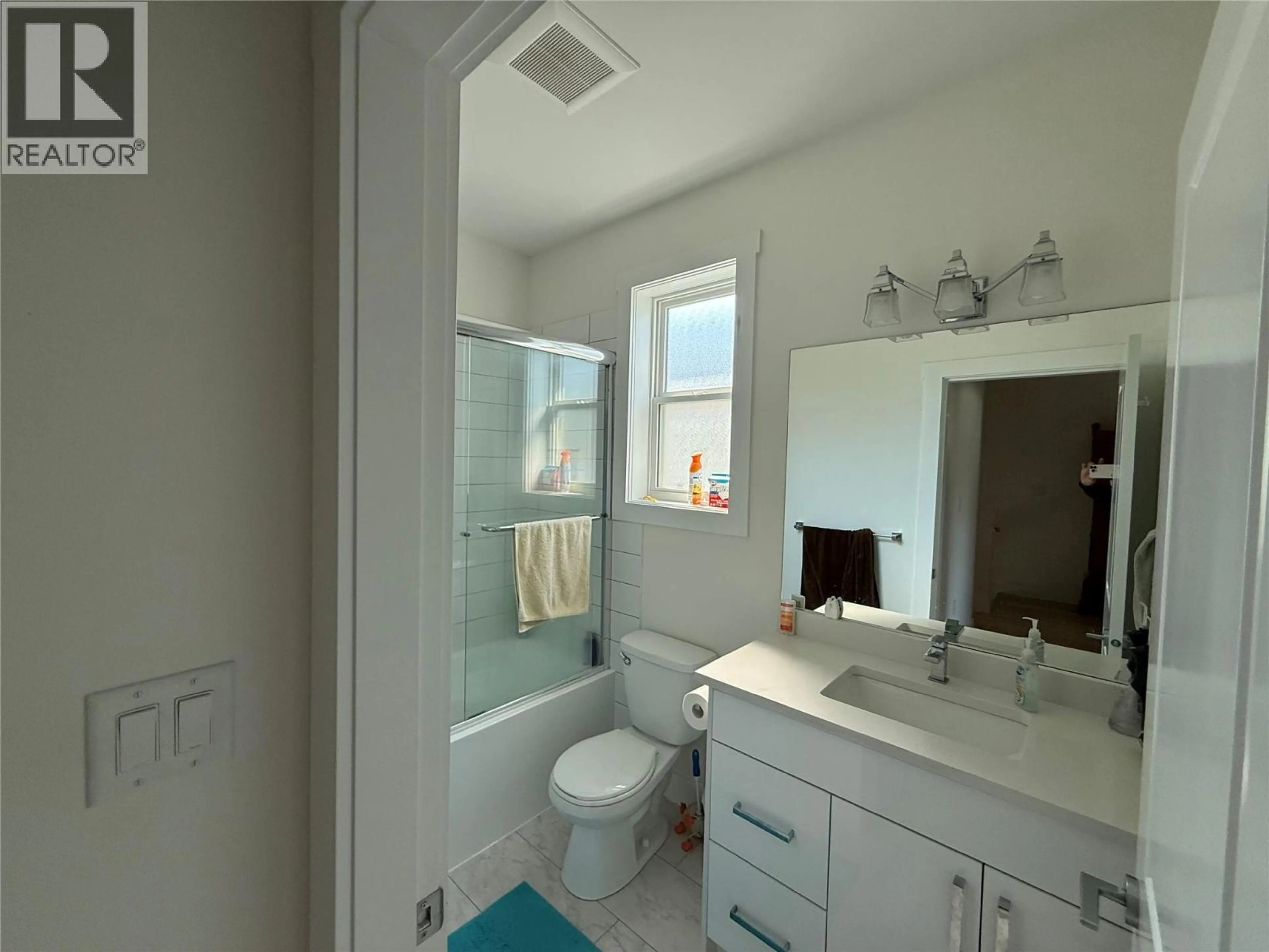 Property at #104 210 SCOTT AVENUE, Penticton, BC