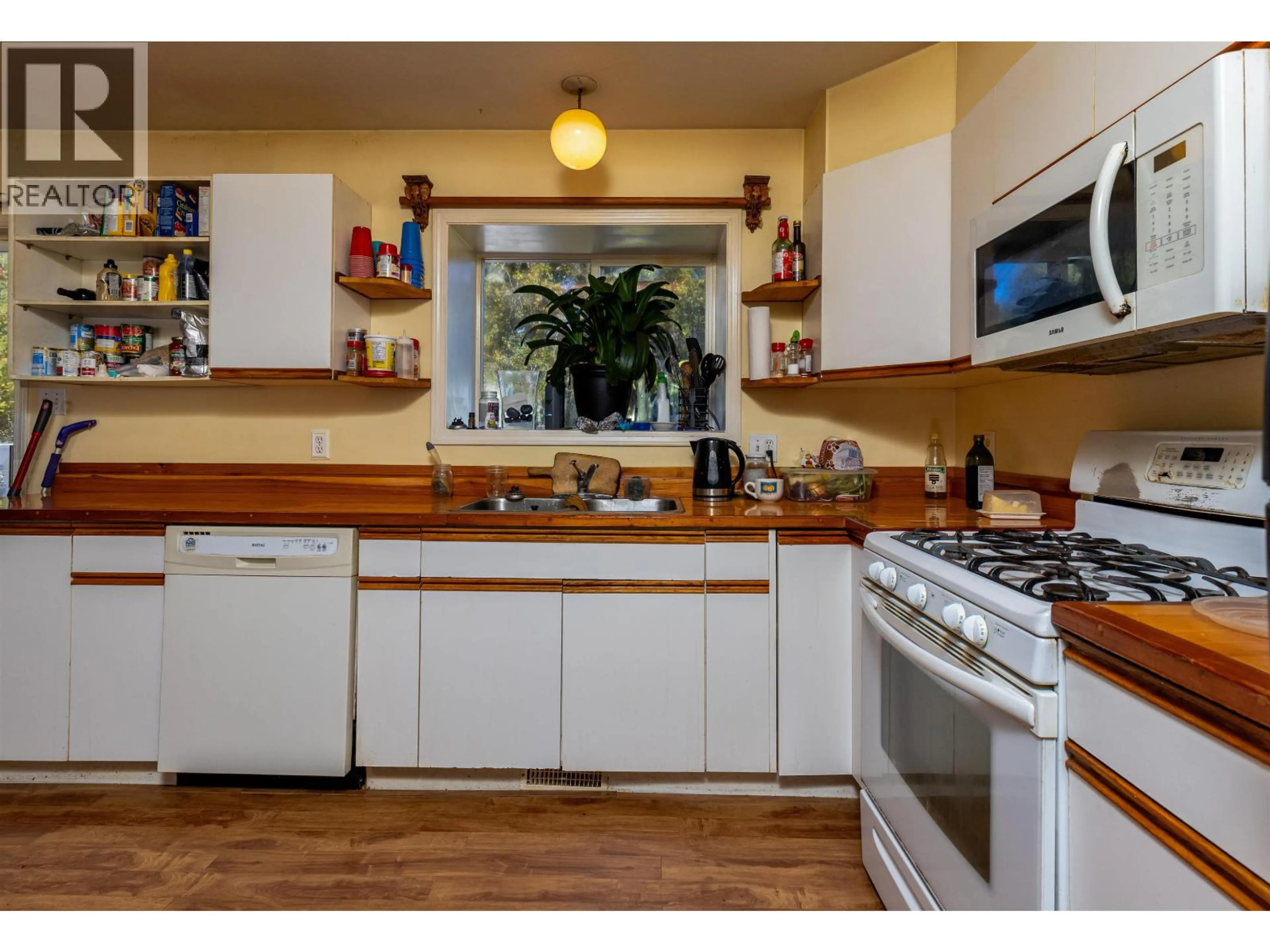 Property at 3566 NEWELL AVENUE, Terrace, BC