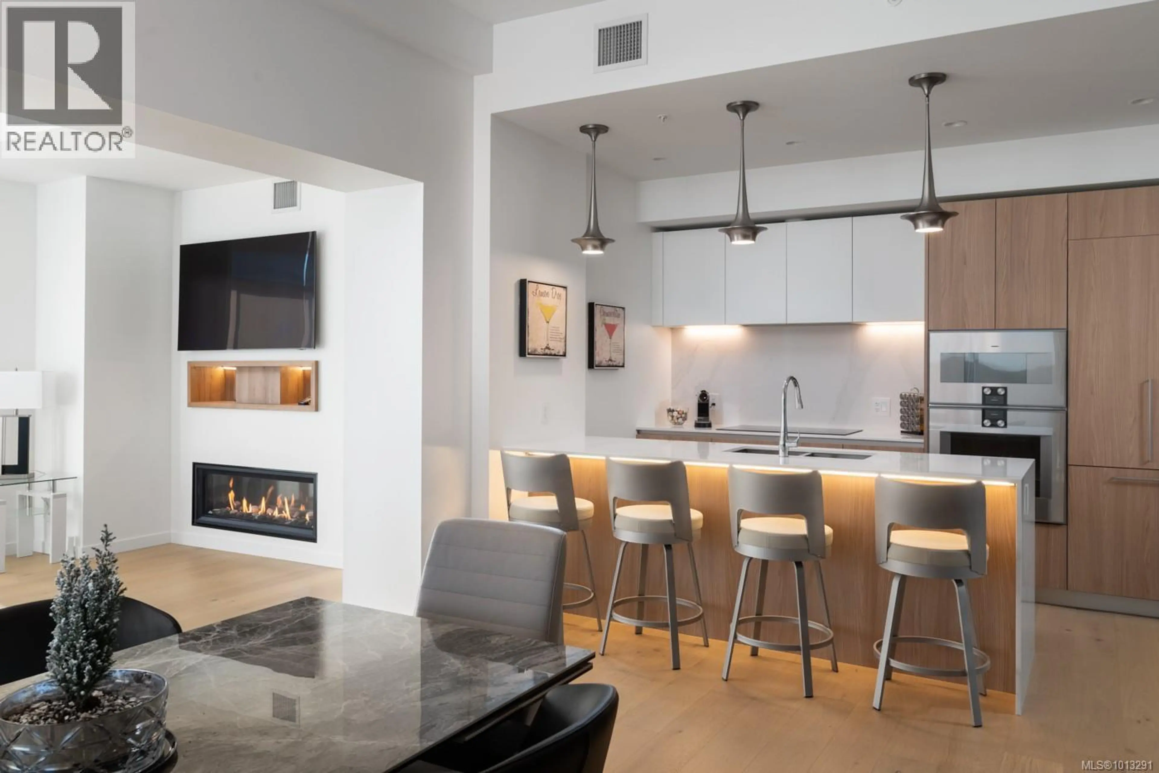 Property at #1702 2000 HANNINGTON RD, Langford, BC