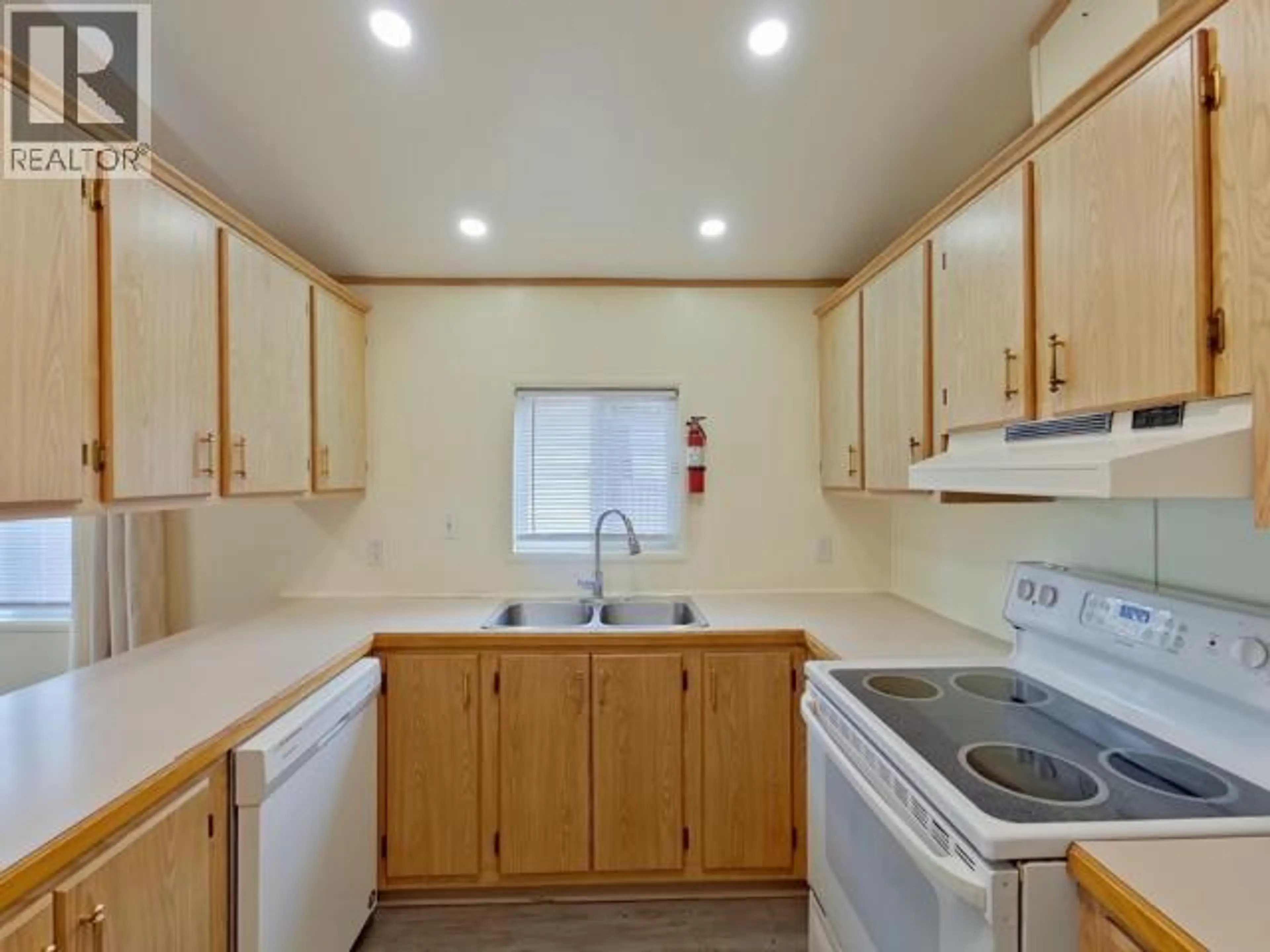 Property at 45-6271 MCANDREW AVE, Powell River, BC