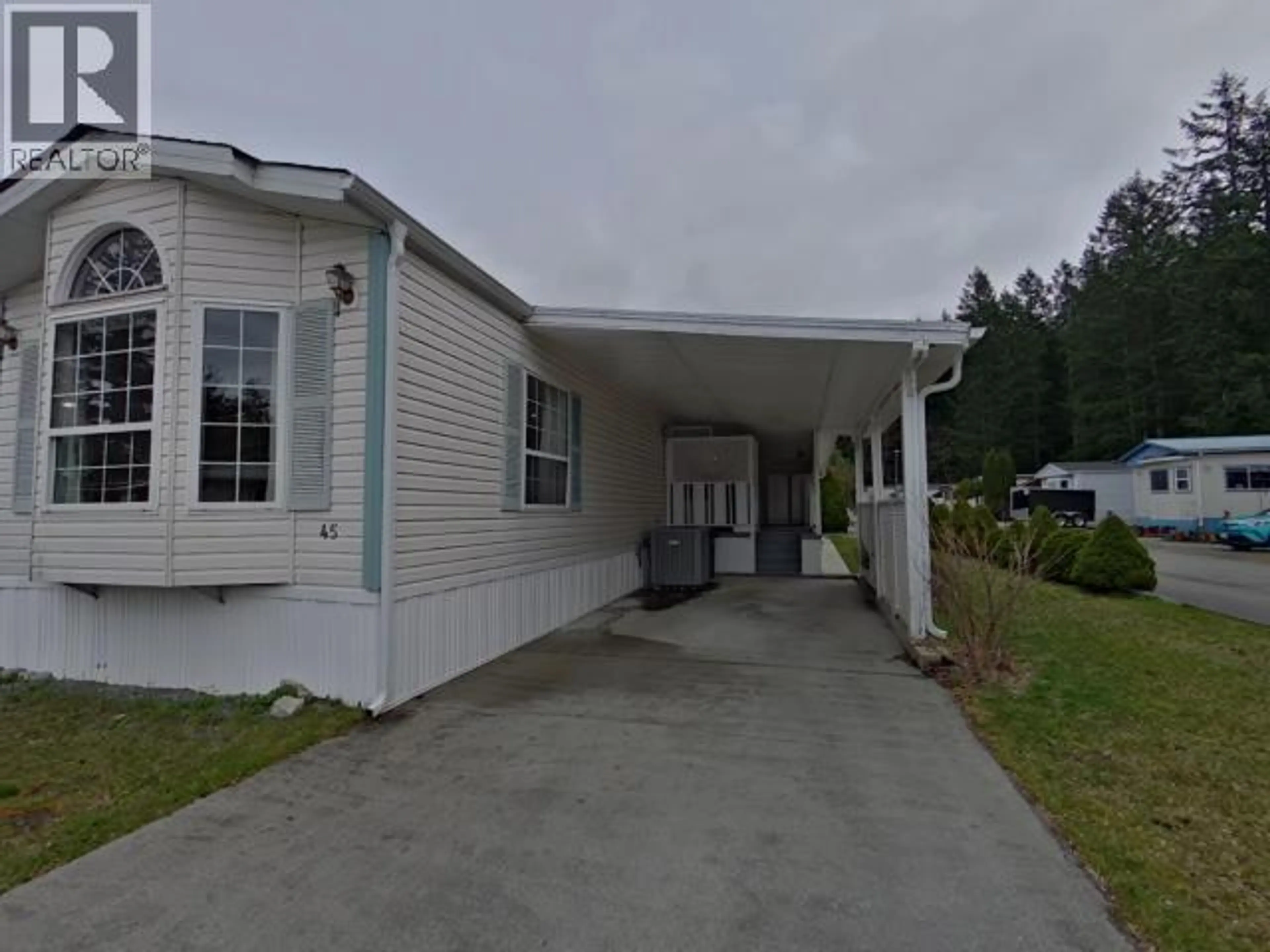 Property at 45-6271 MCANDREW AVE, Powell River, BC