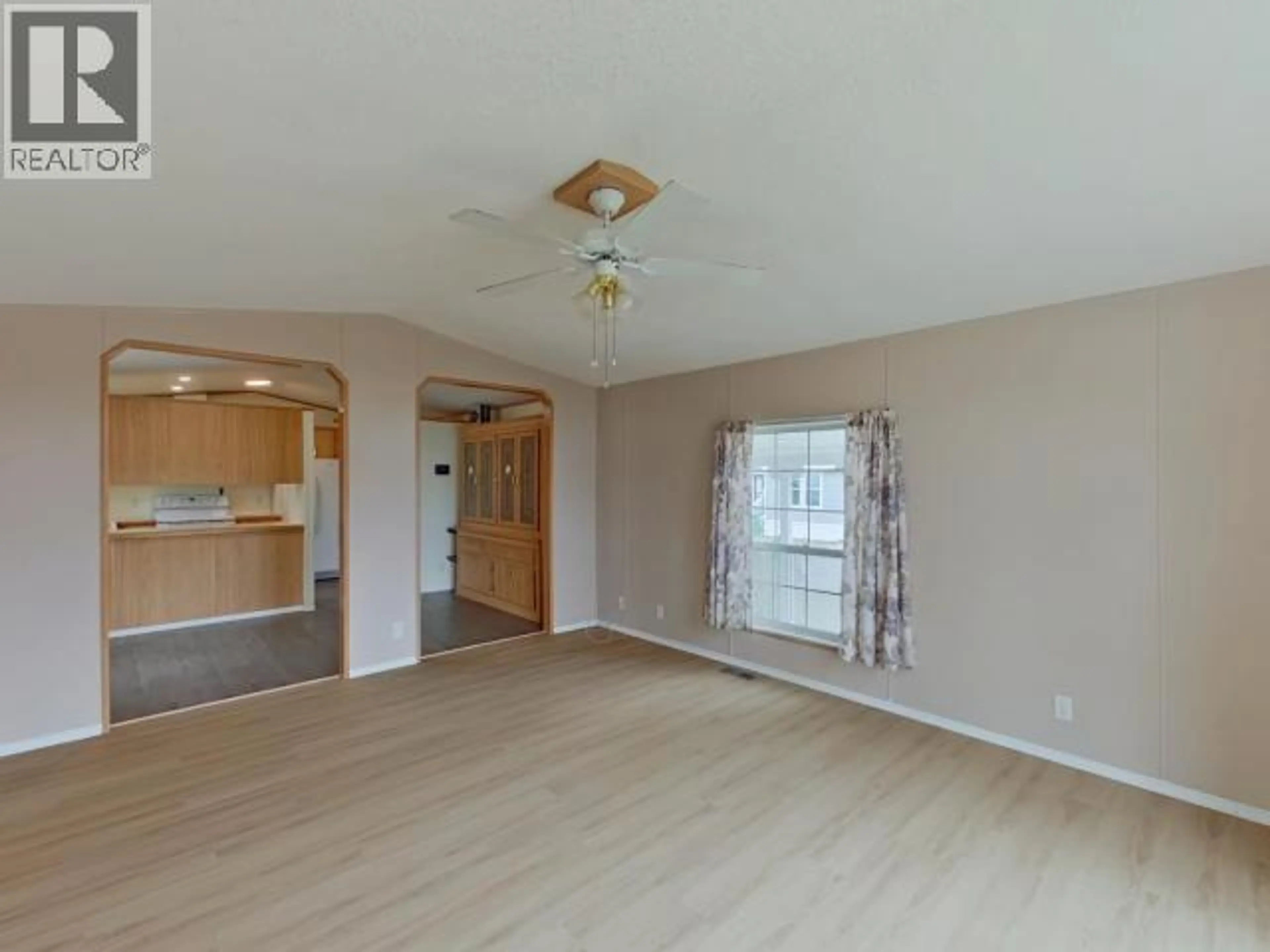 Property at 45-6271 MCANDREW AVE, Powell River, BC