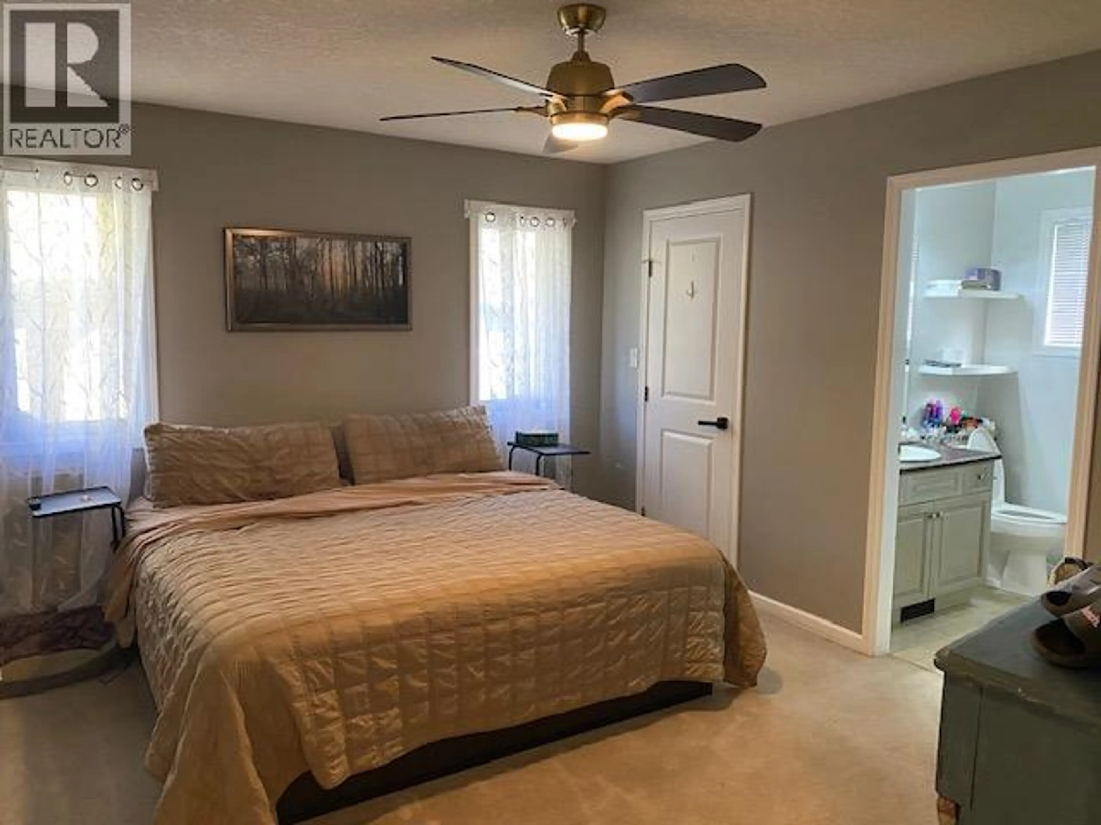 Property at 5404 HILLSIDE AVENUE, Chetwynd, BC