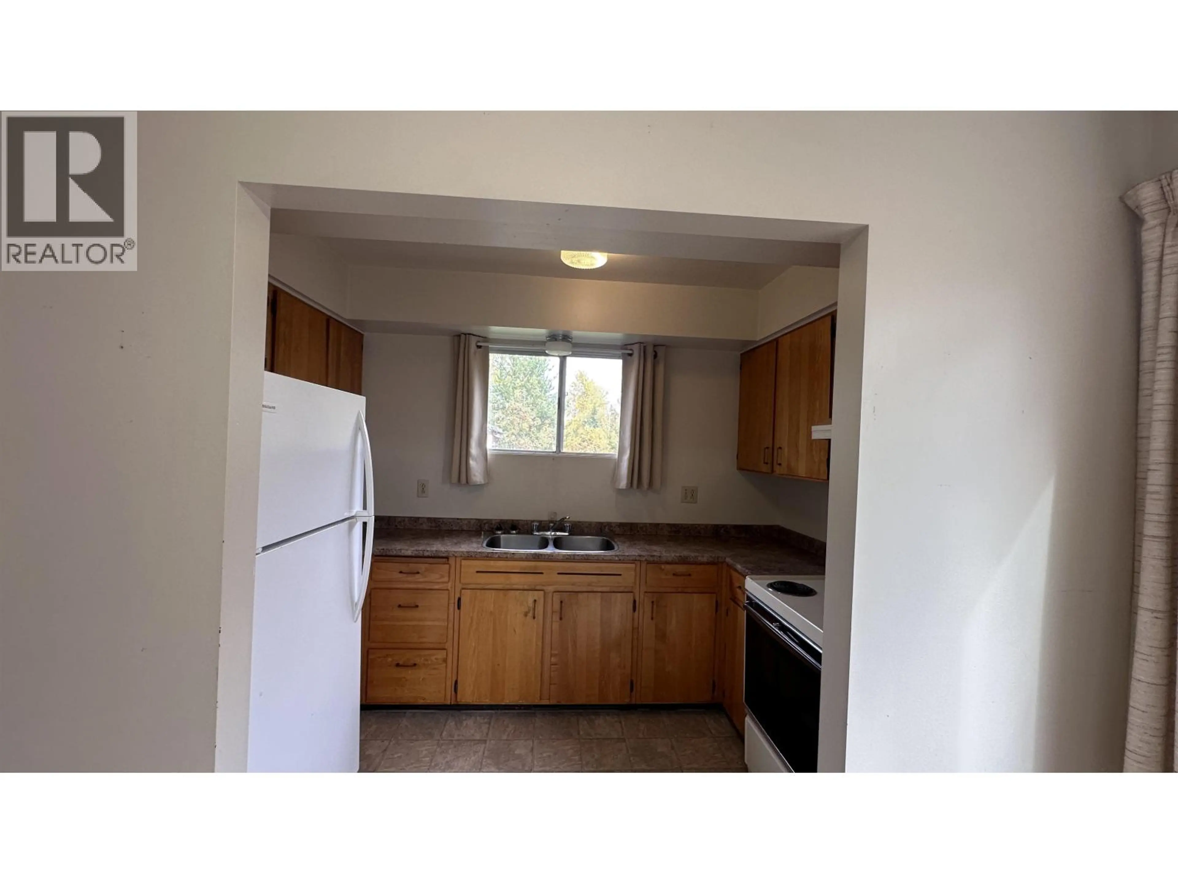 Property at 4118-4122 1ST AVENUE, Prince George, BC