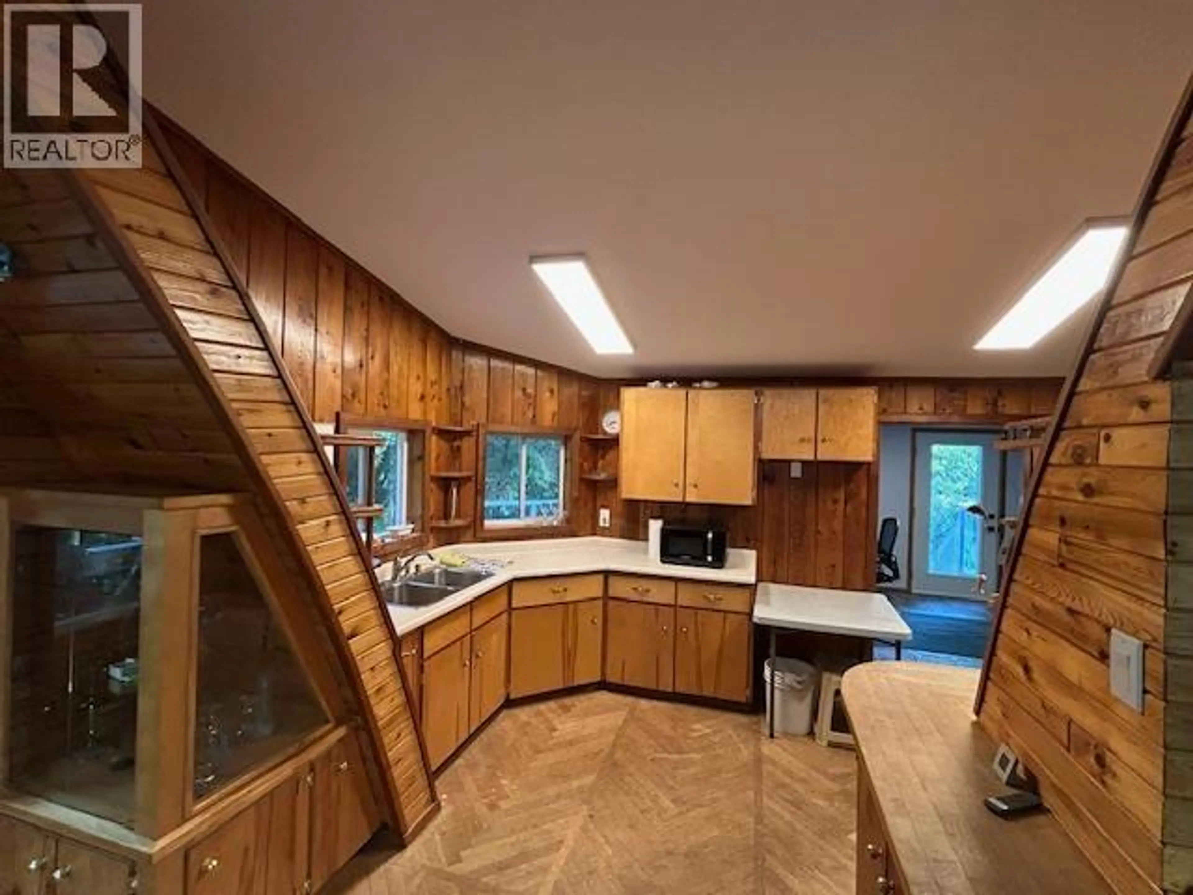 Property at 593 BEACH ROAD, Skidegate/Sandspit, BC