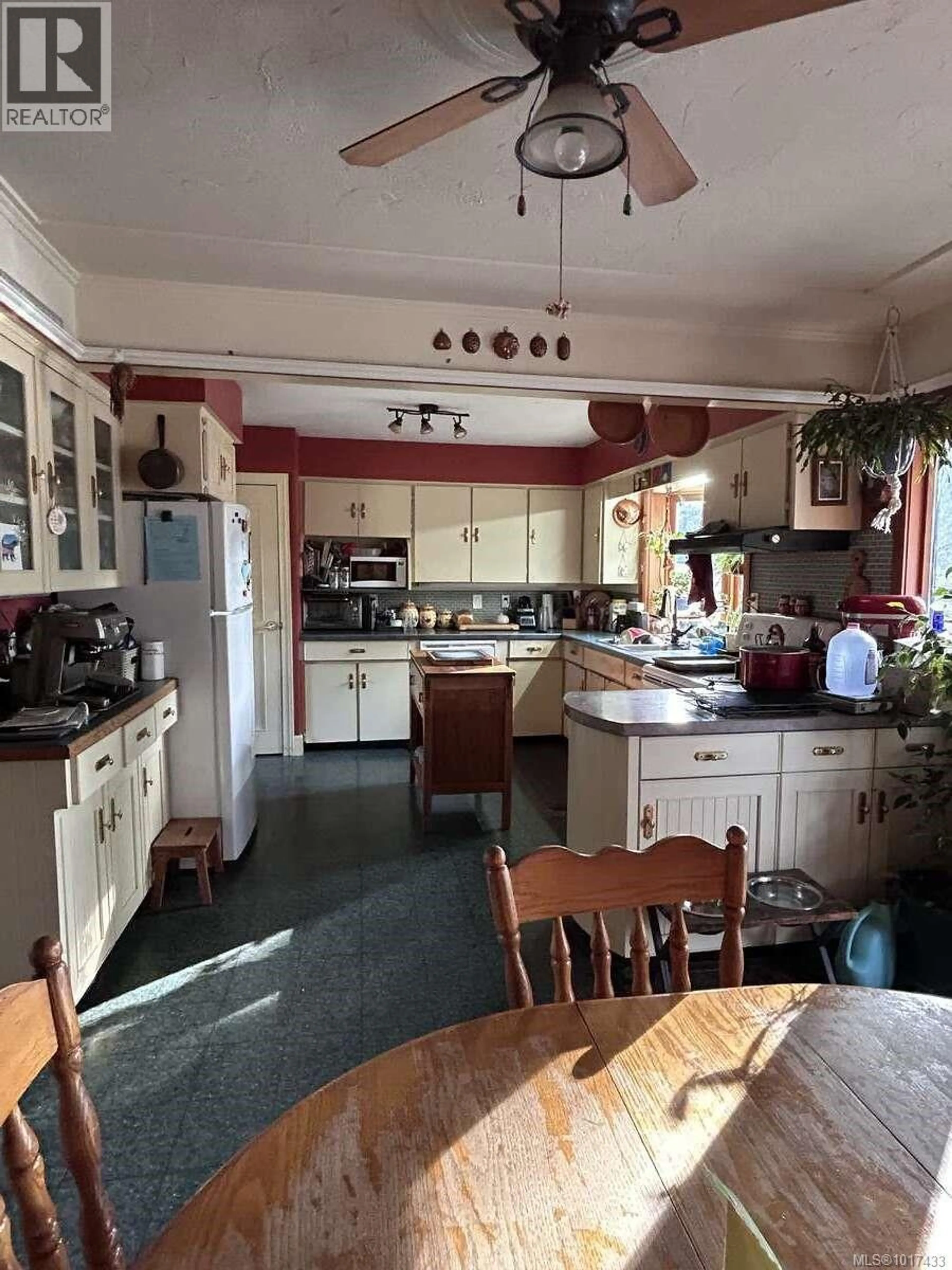 Property at 347 PRITCHARD RD, Comox, BC