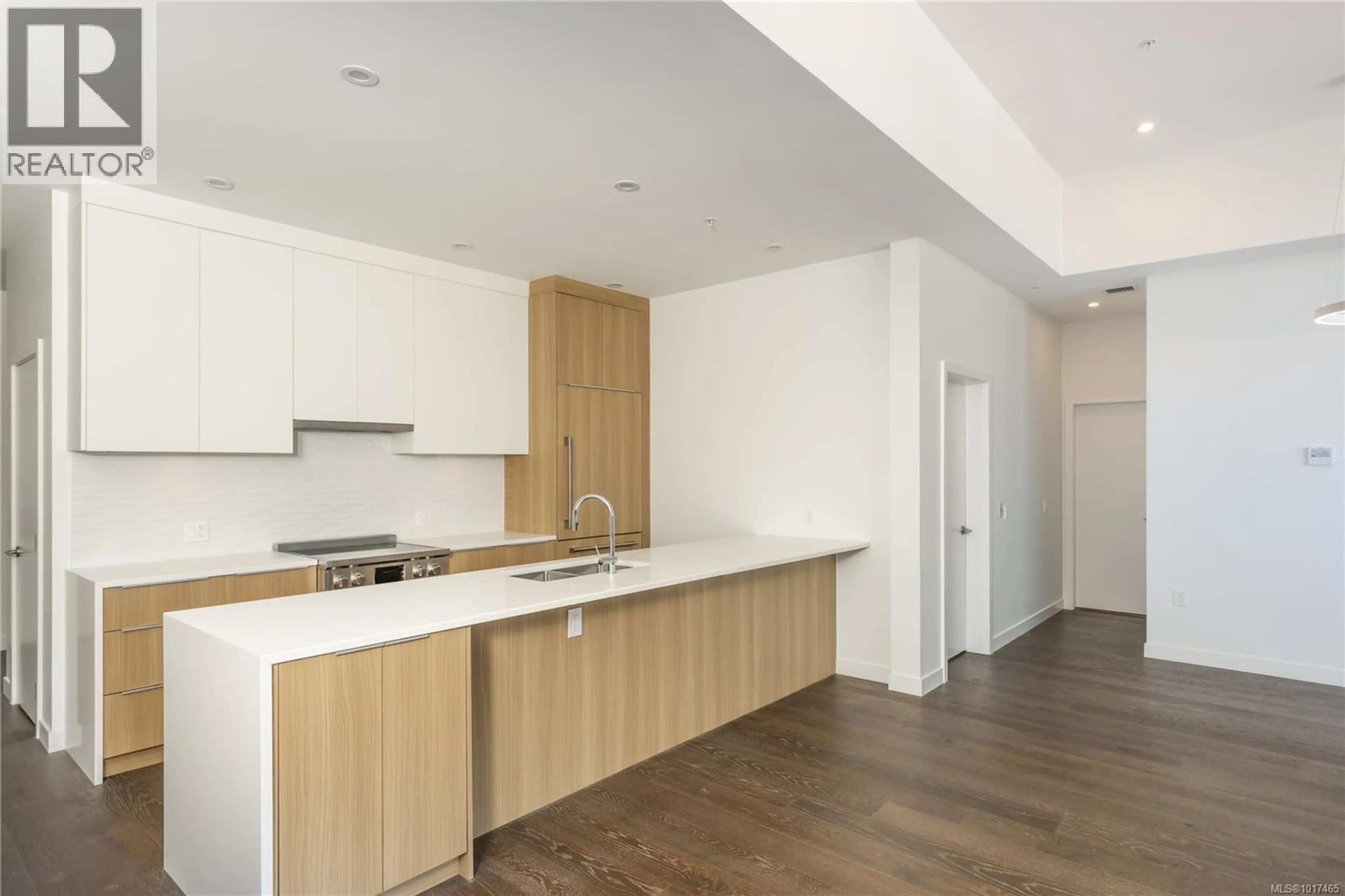 Property at #407 9570 FIFTH ST, Sidney, BC