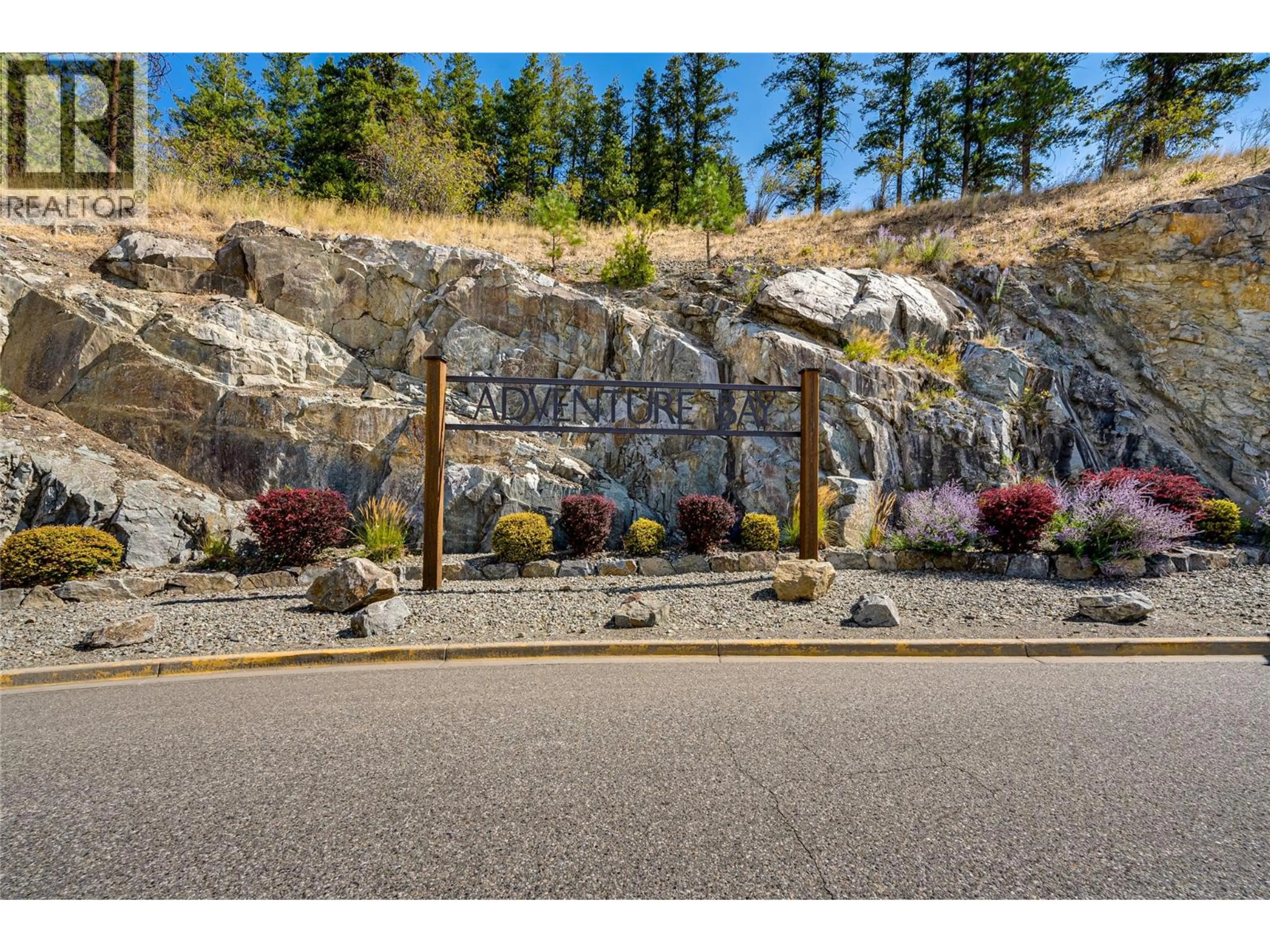 Property at 8828 OXFORD ROAD, Vernon, BC