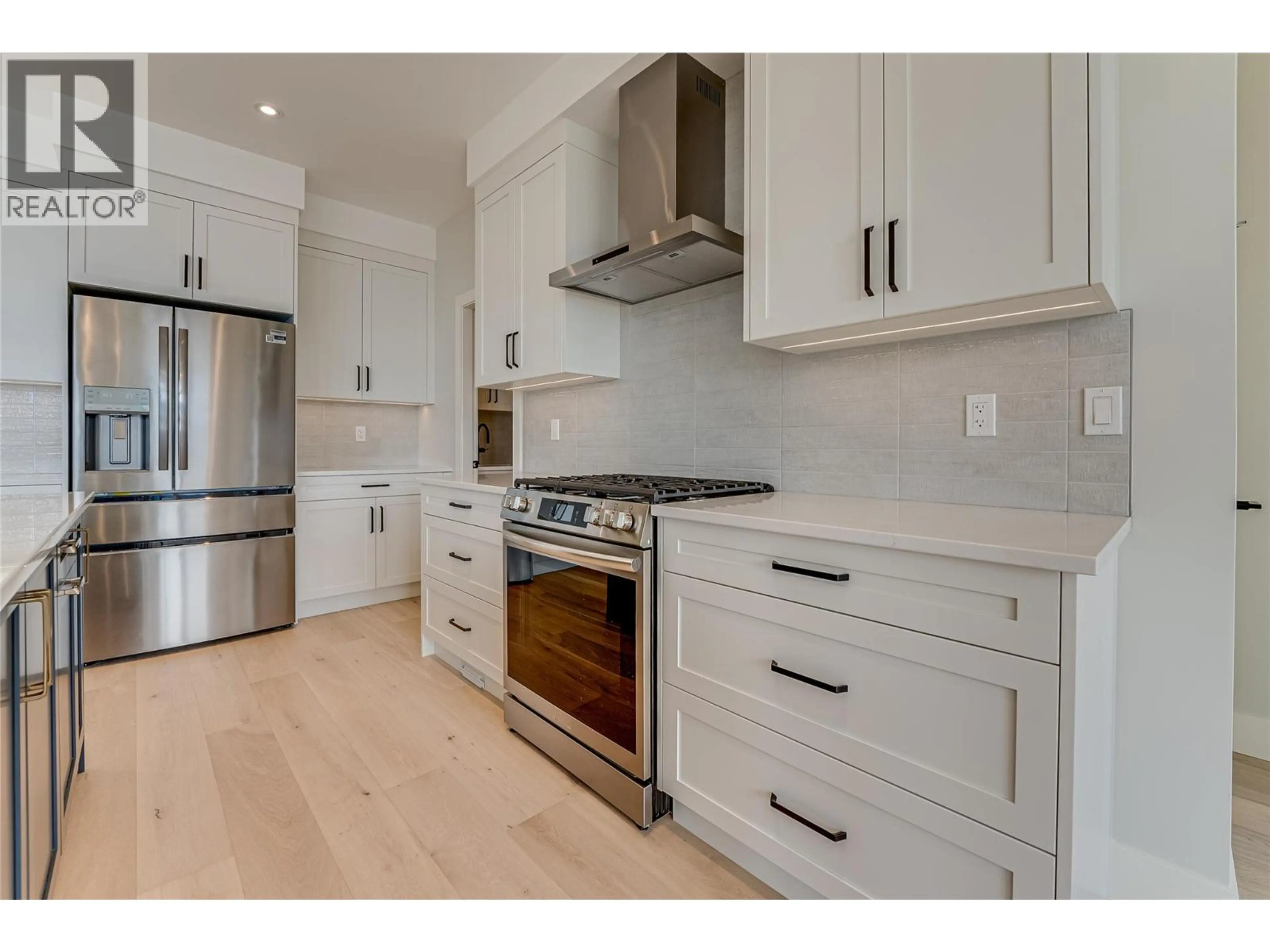 Property at 8828 OXFORD ROAD, Vernon, BC