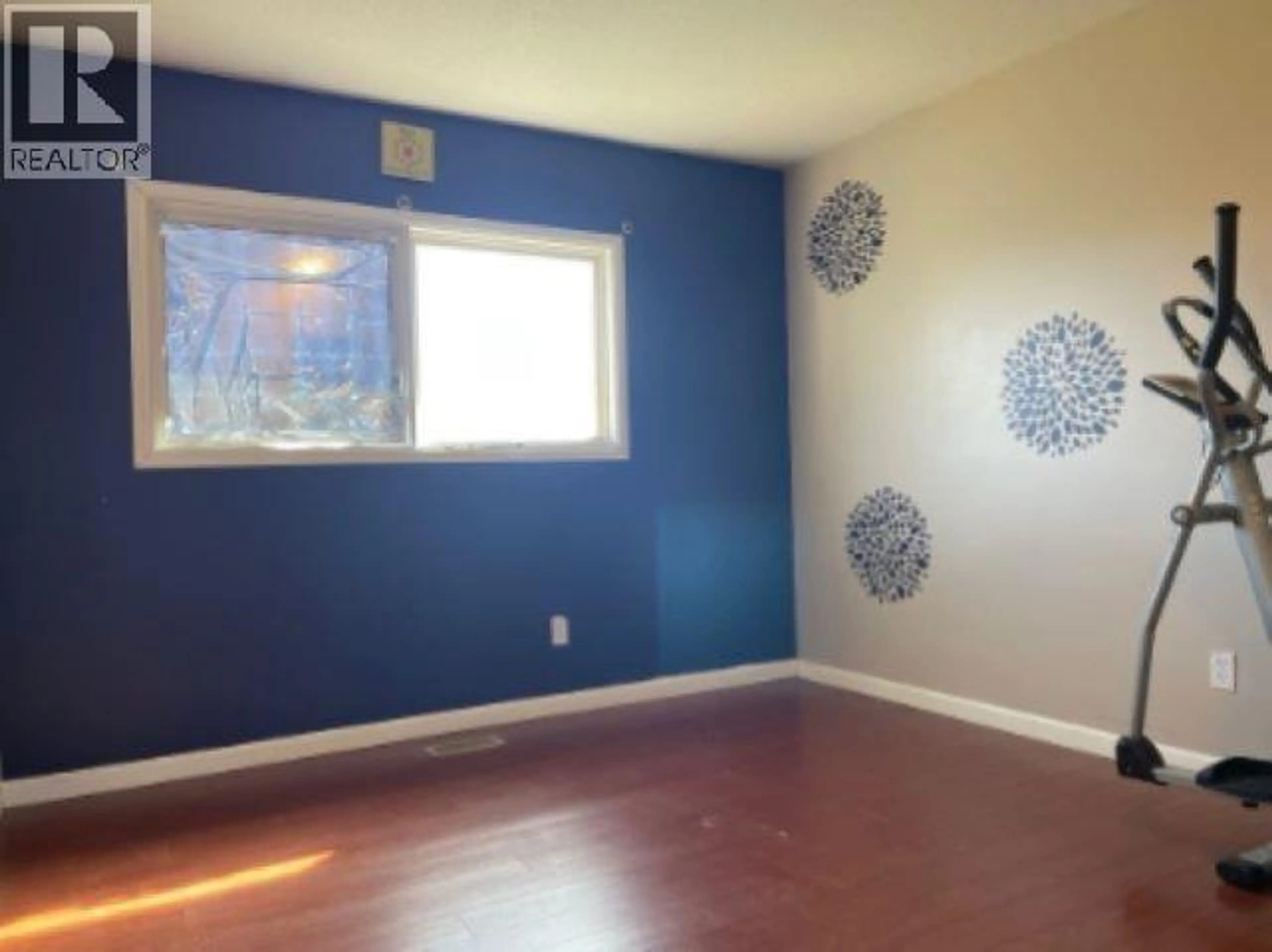 Property at #33 5320 MOUNTAINVIEW DRIVE, Fort Nelson, BC