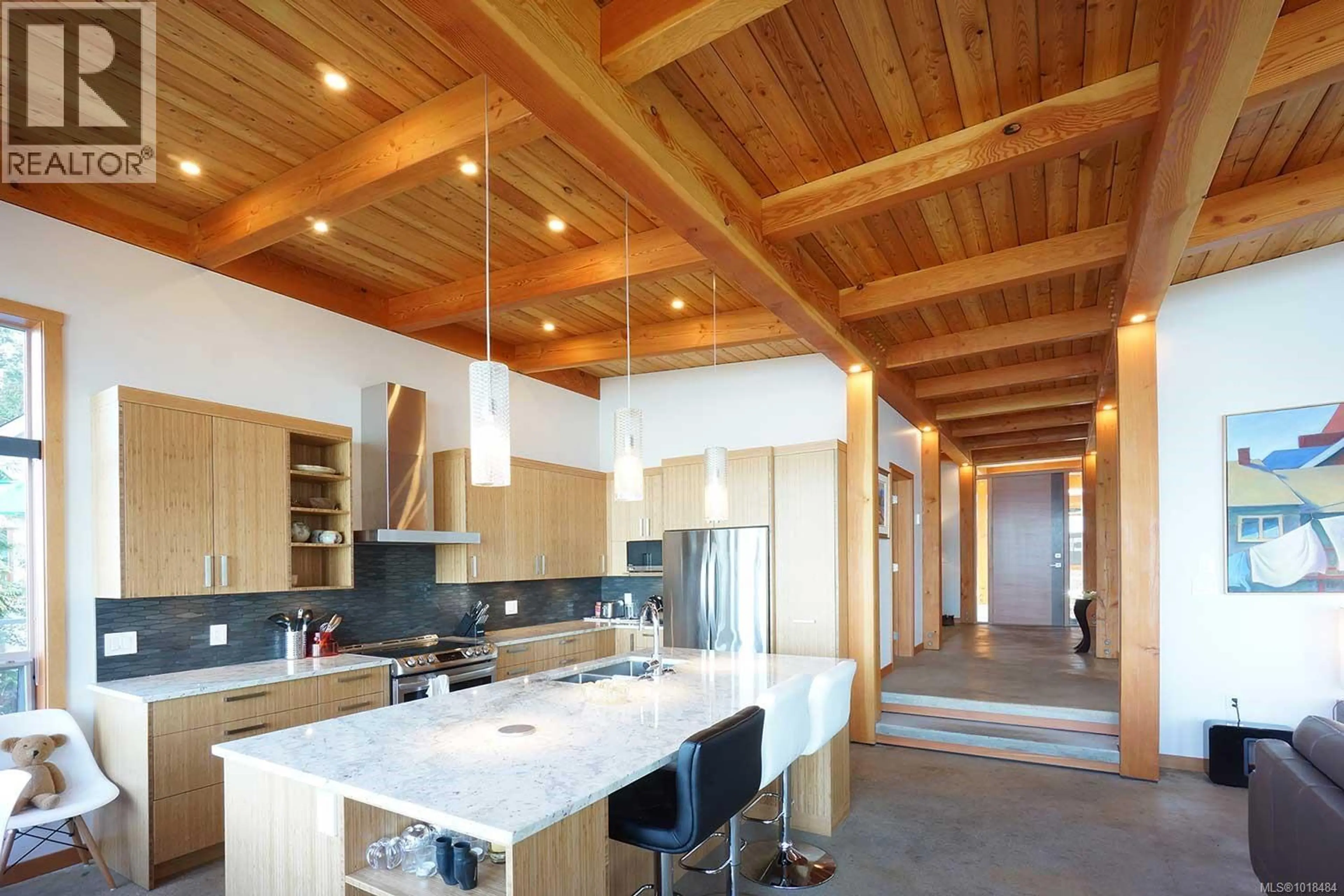 Property at 3870 EAST RD, Denman Island, BC