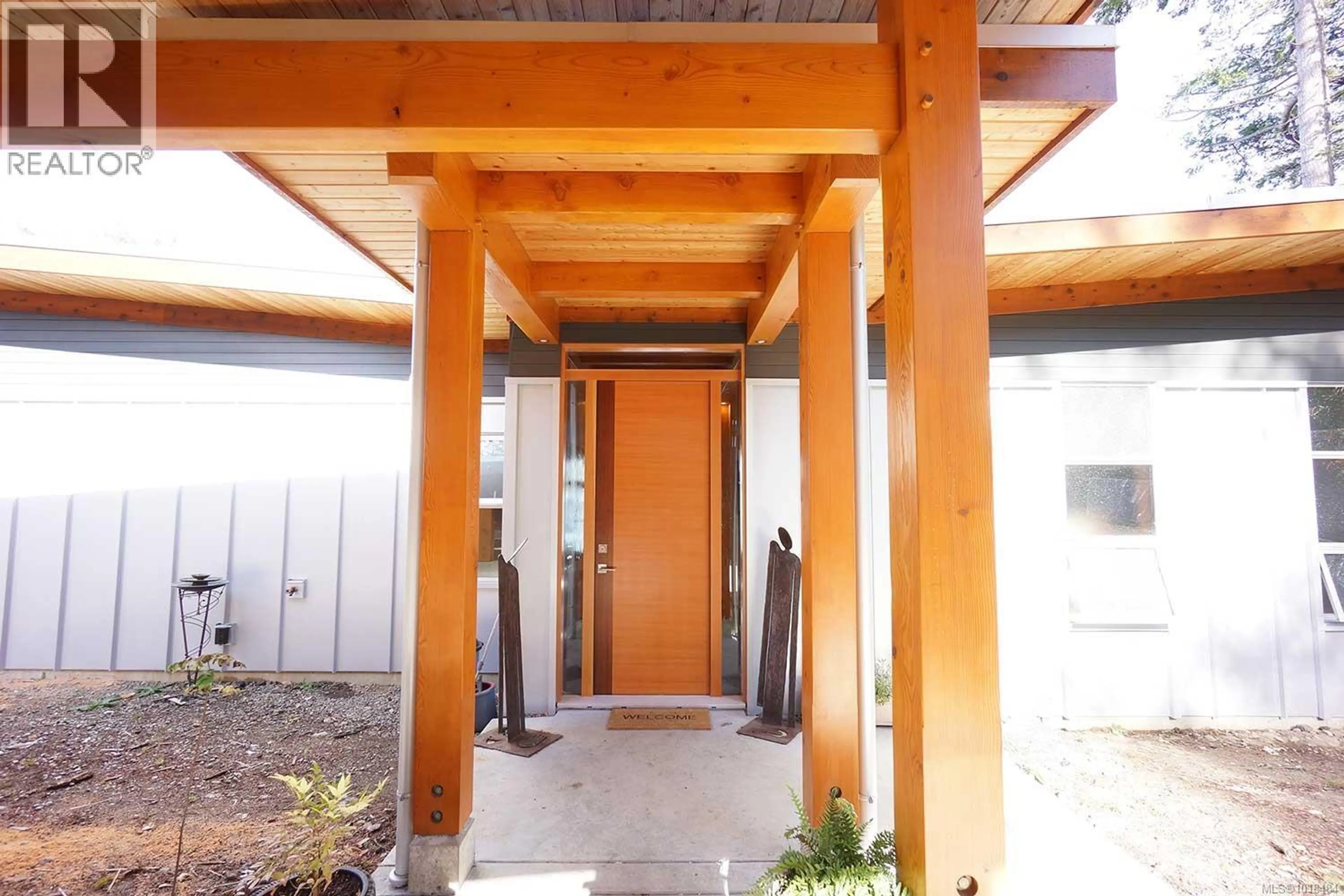 Property at 3870 EAST RD, Denman Island, BC